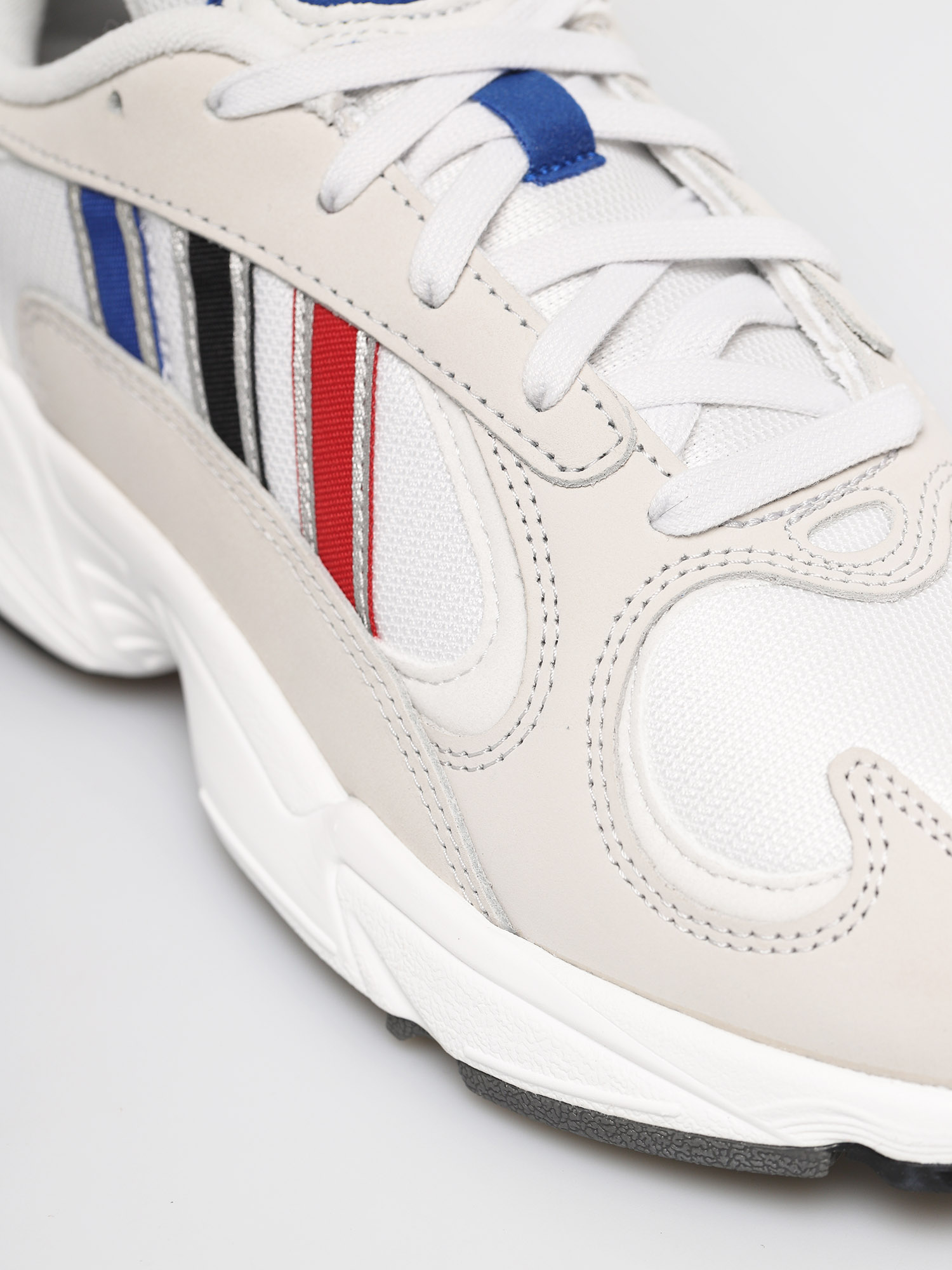 Boty adidas Originals Yung-1 (crystal white/silver met/core black)