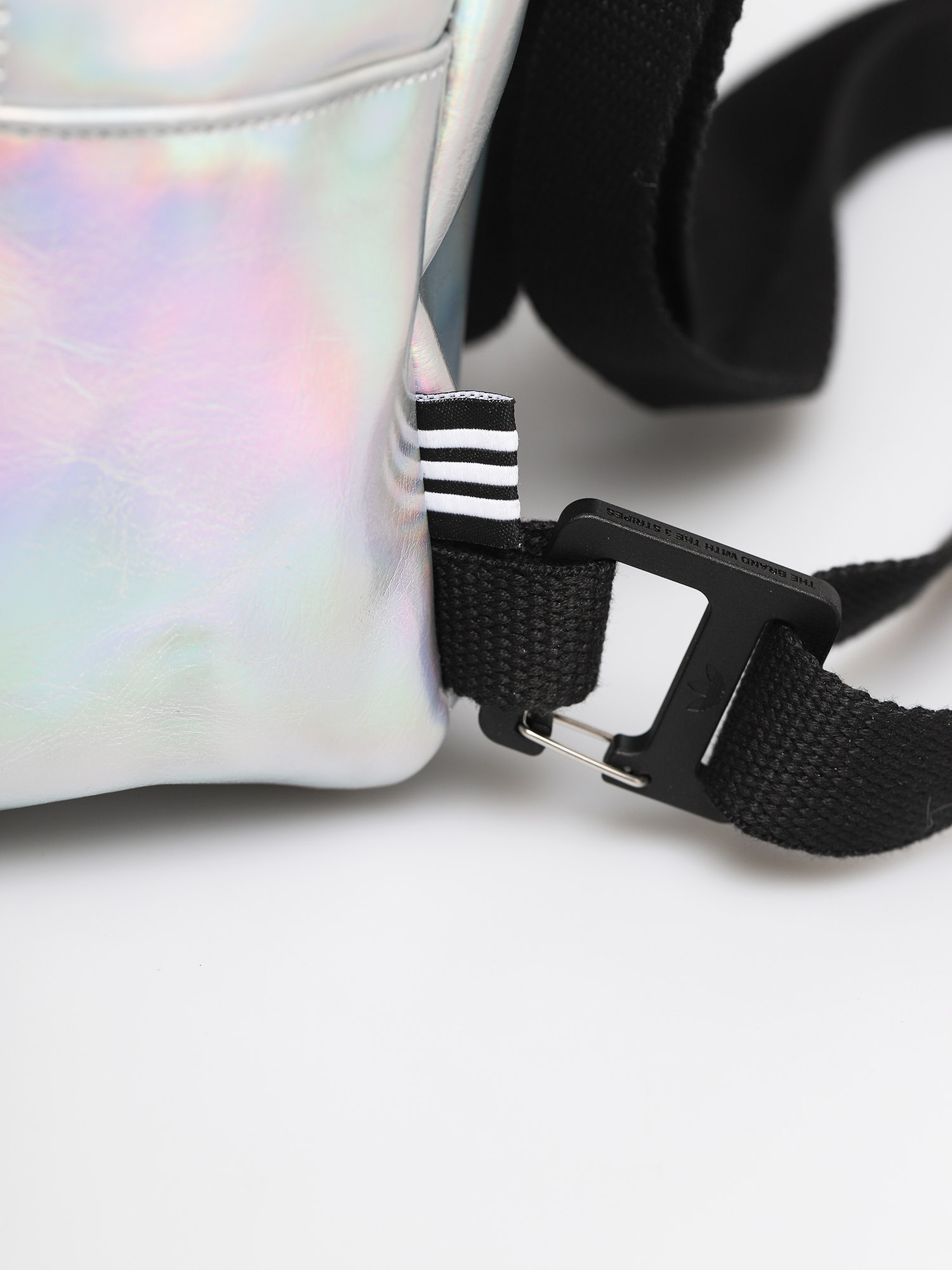 Batoh adidas Originals Bp Mini Pu Wmn (silver met/iridescent)