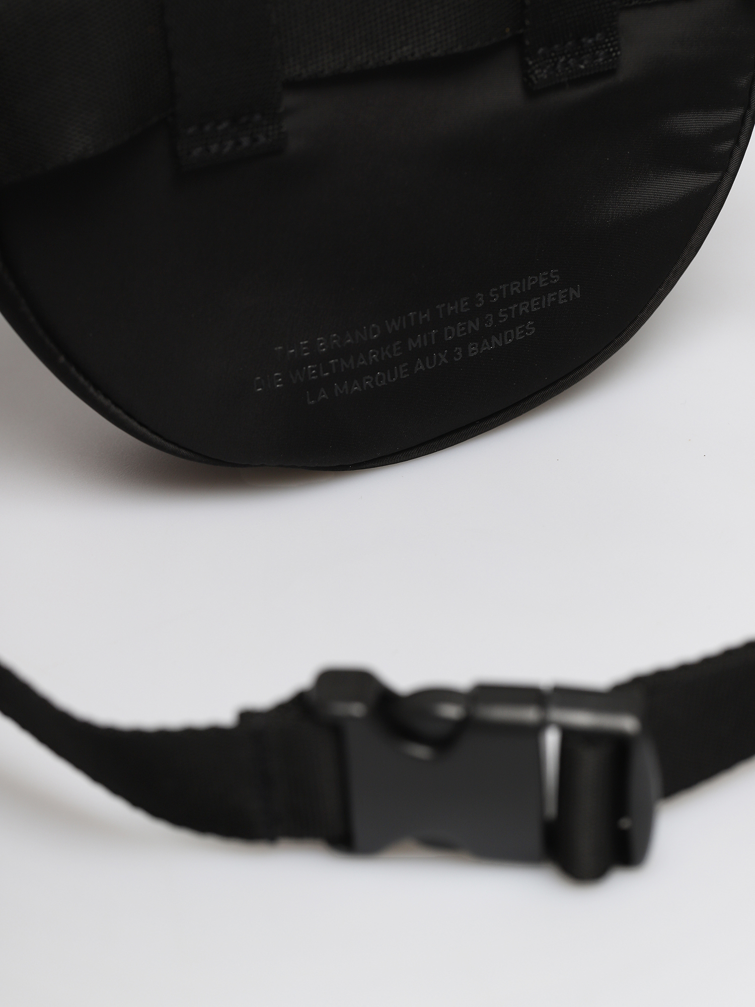 Ledvinka adidas Originals Waistbag Round (black)