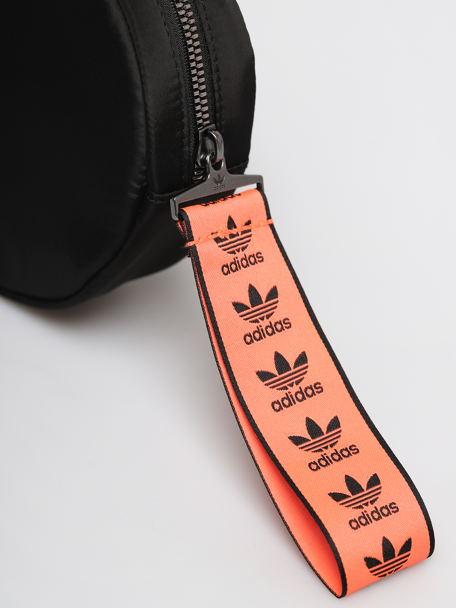 Ledvinka adidas Originals Waistbag Round (black)