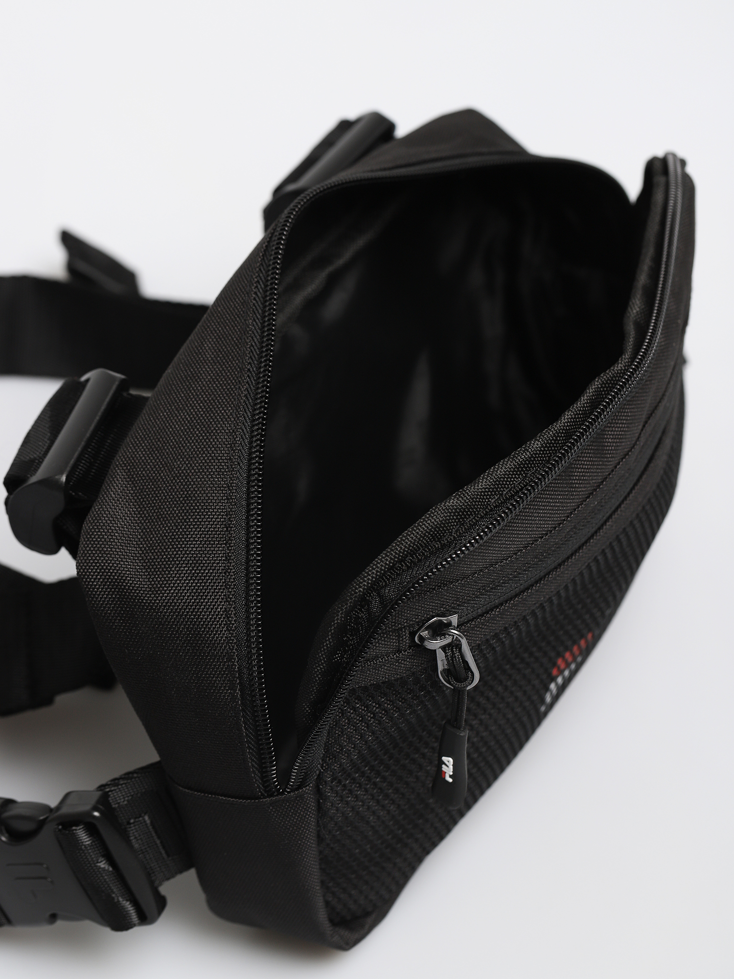 Taška Fila Chest Bag (black)