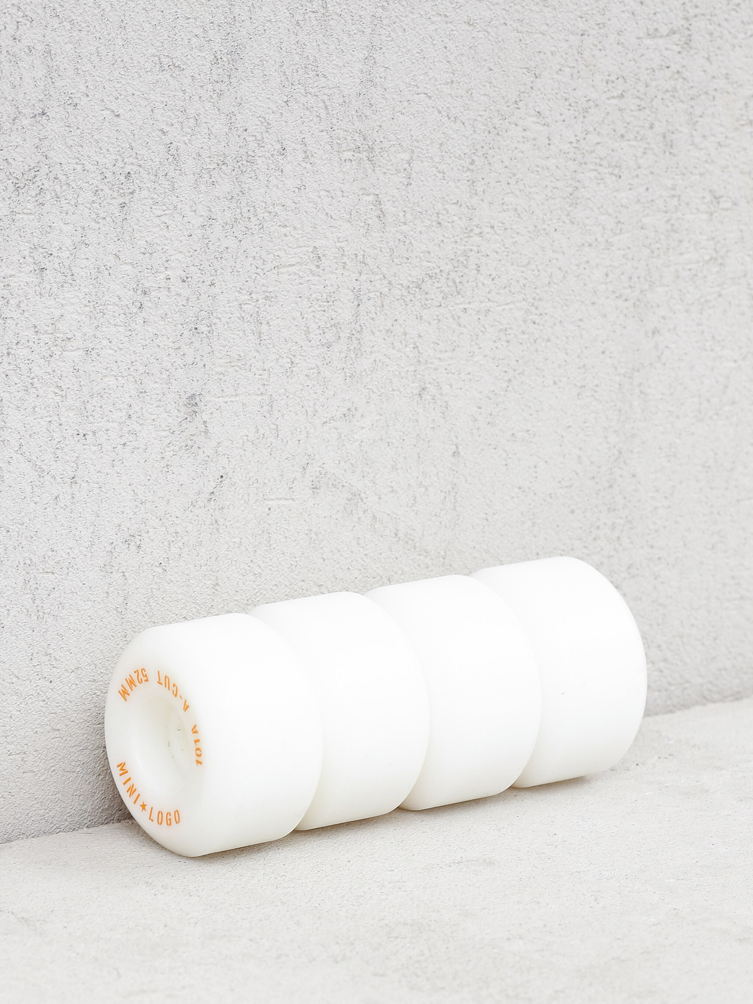Kolečka Minilogo A Cut 2 (white)
