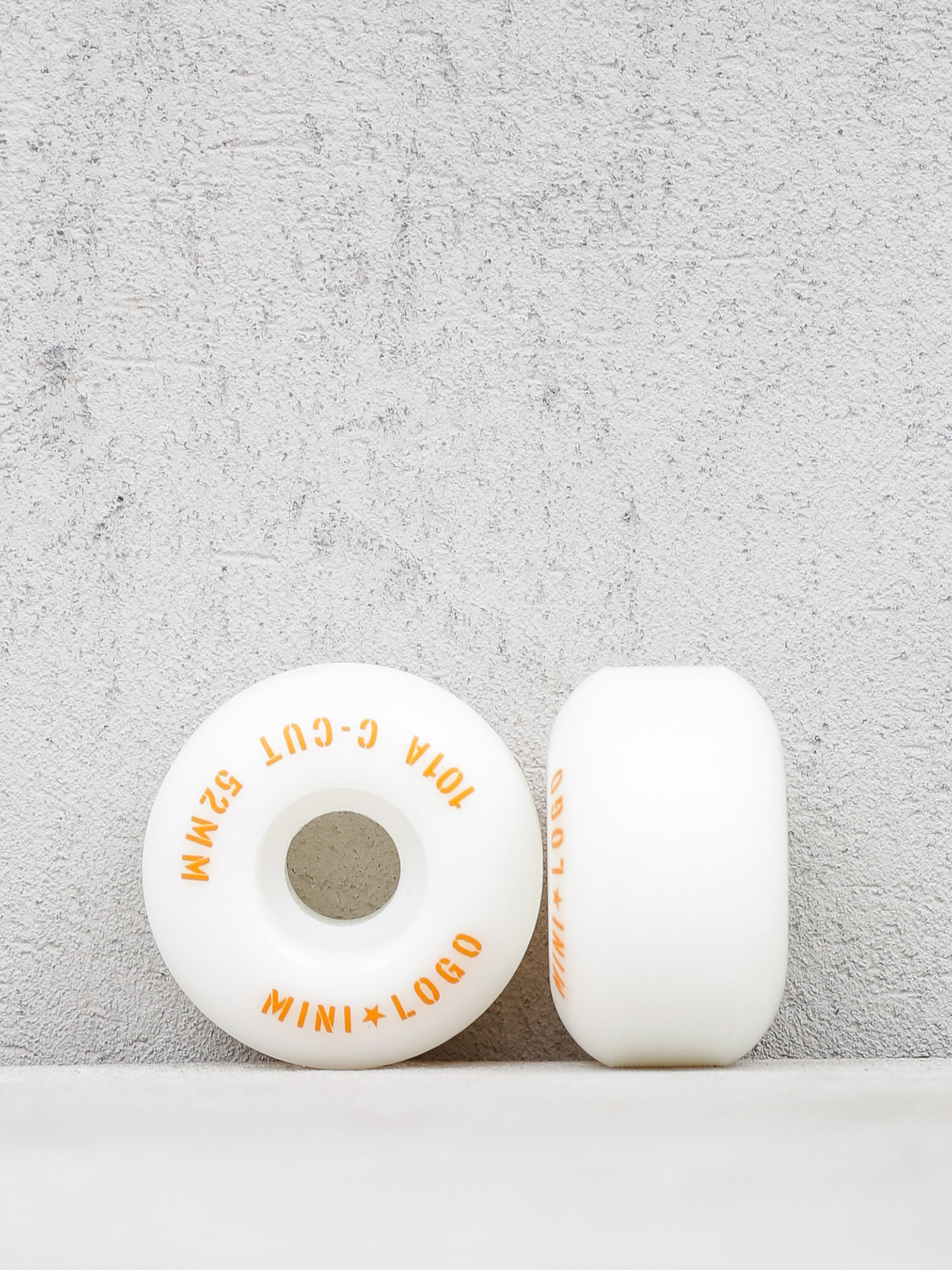 Koleu010dka Minilogo C Cut 2 (white)