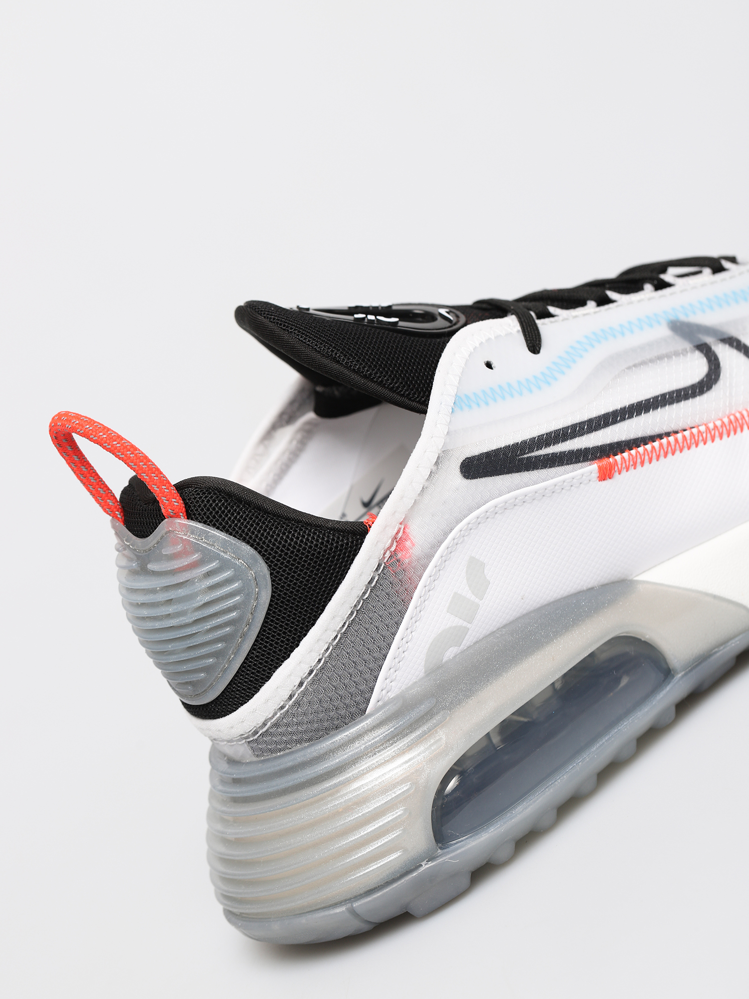 Boty Nike Air Max 2090 (white/black pure platinum bright crimson)