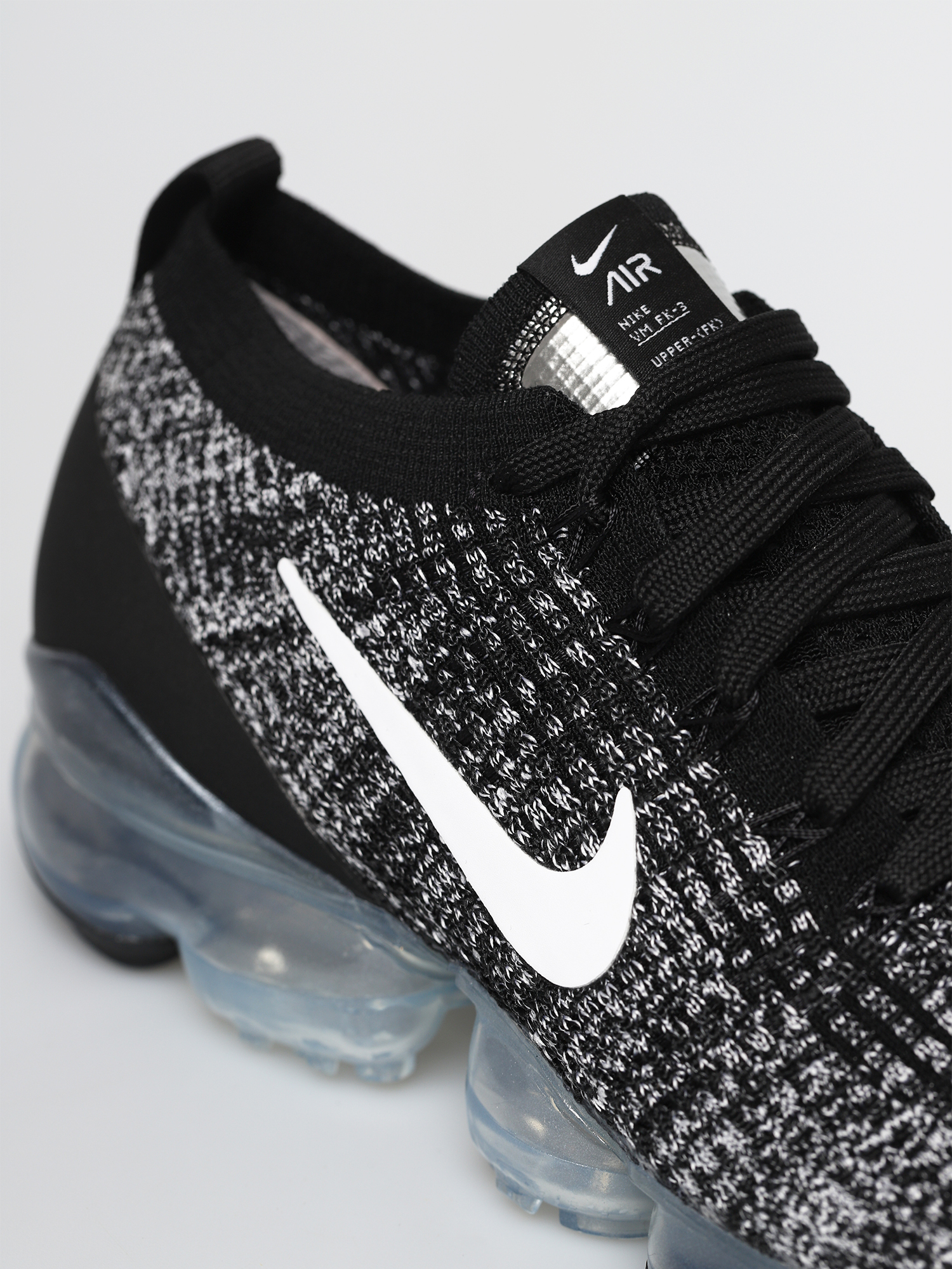Boty Nike Air VaporMax Flyknit 3 (black/white metallic silver)