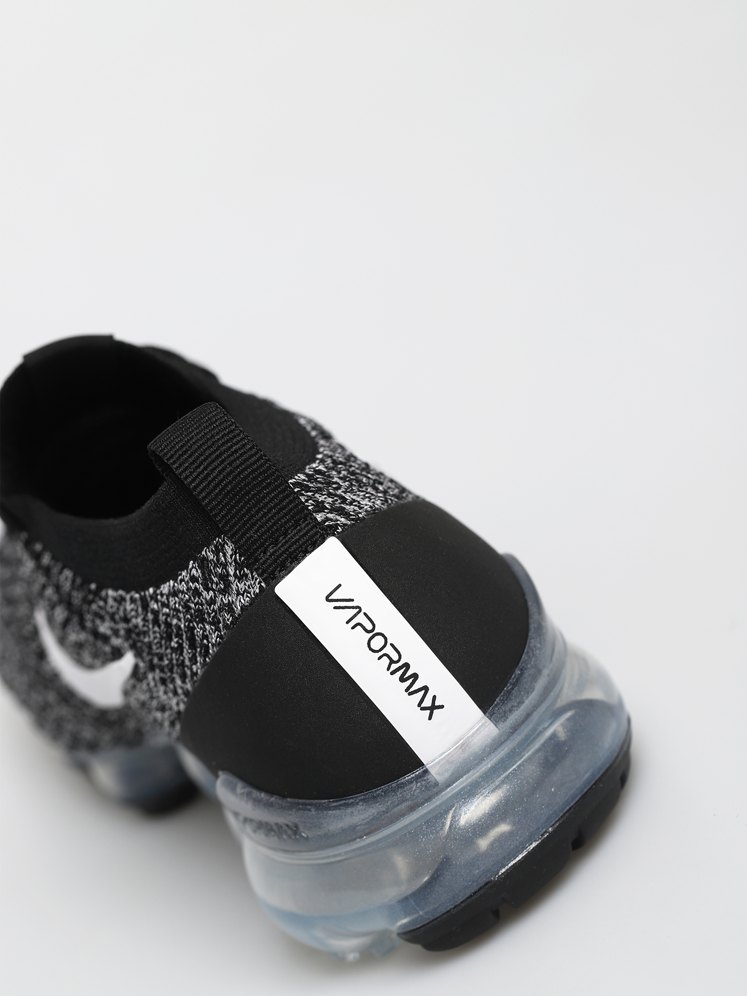 Boty Nike Air VaporMax Flyknit 3 (black/white metallic silver)