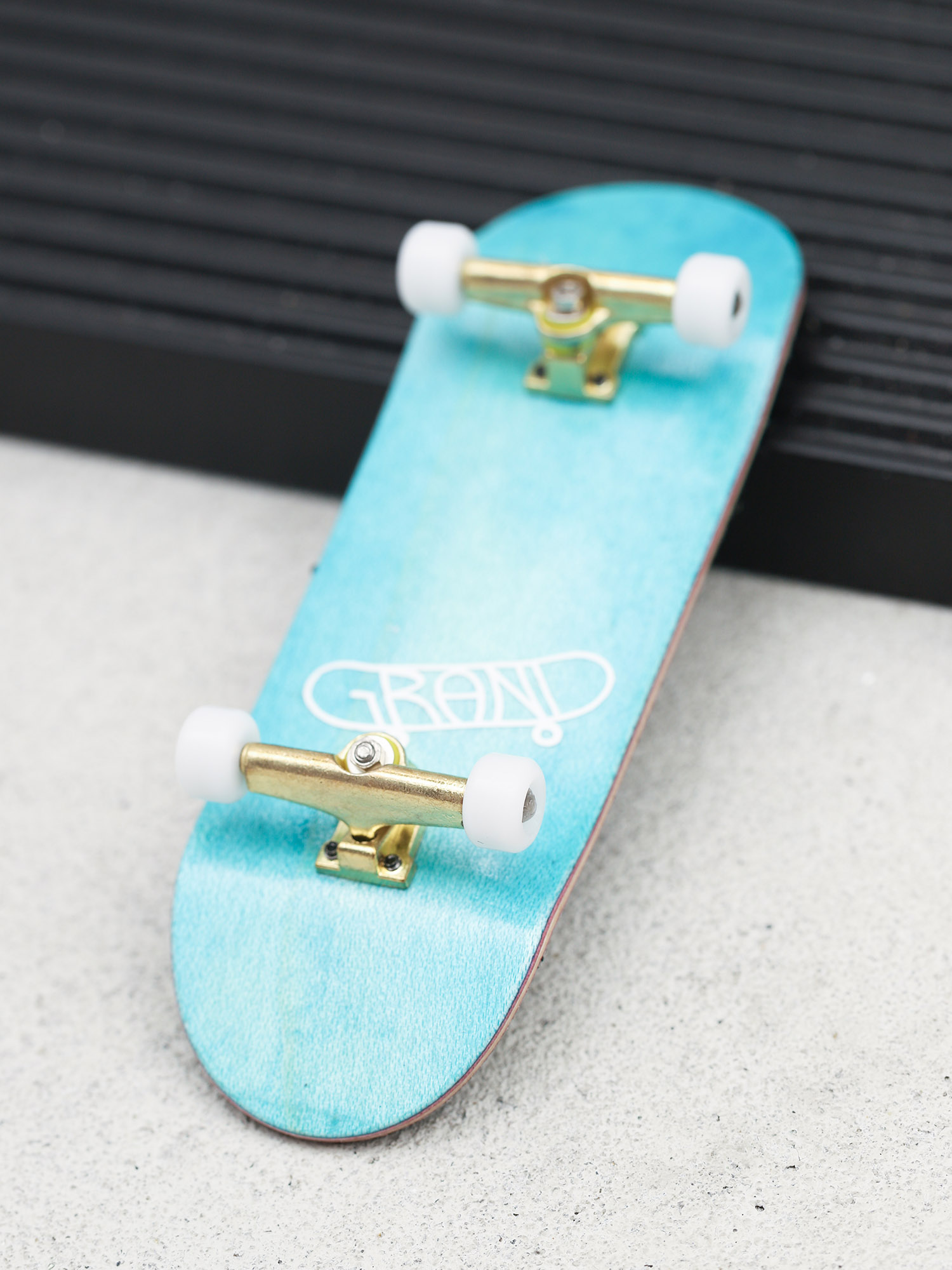 Fingerboard Grand Fingers Pro (turquoise/gold/white)