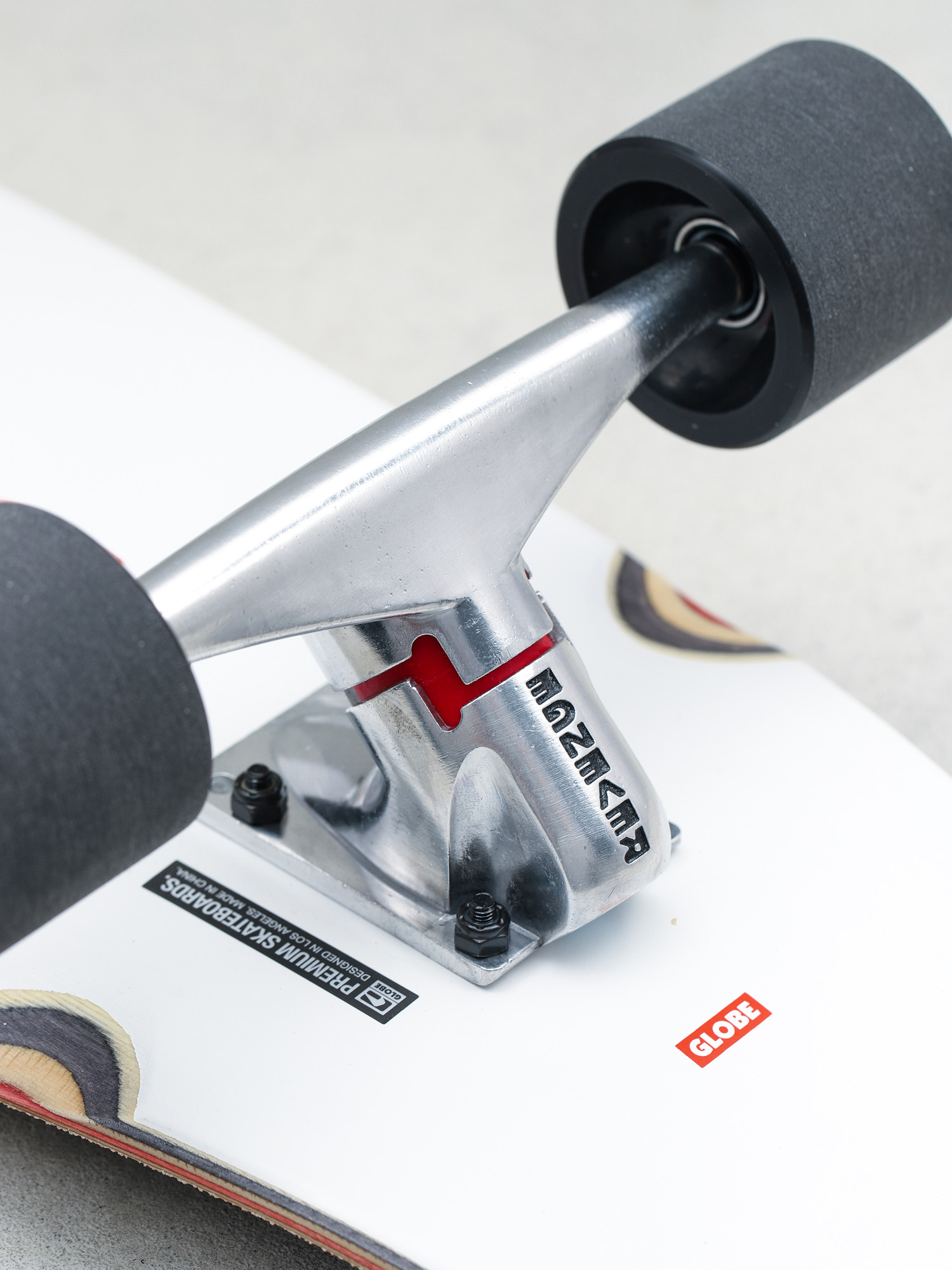 Cruiser Globe Sun City (on shore/blackball)