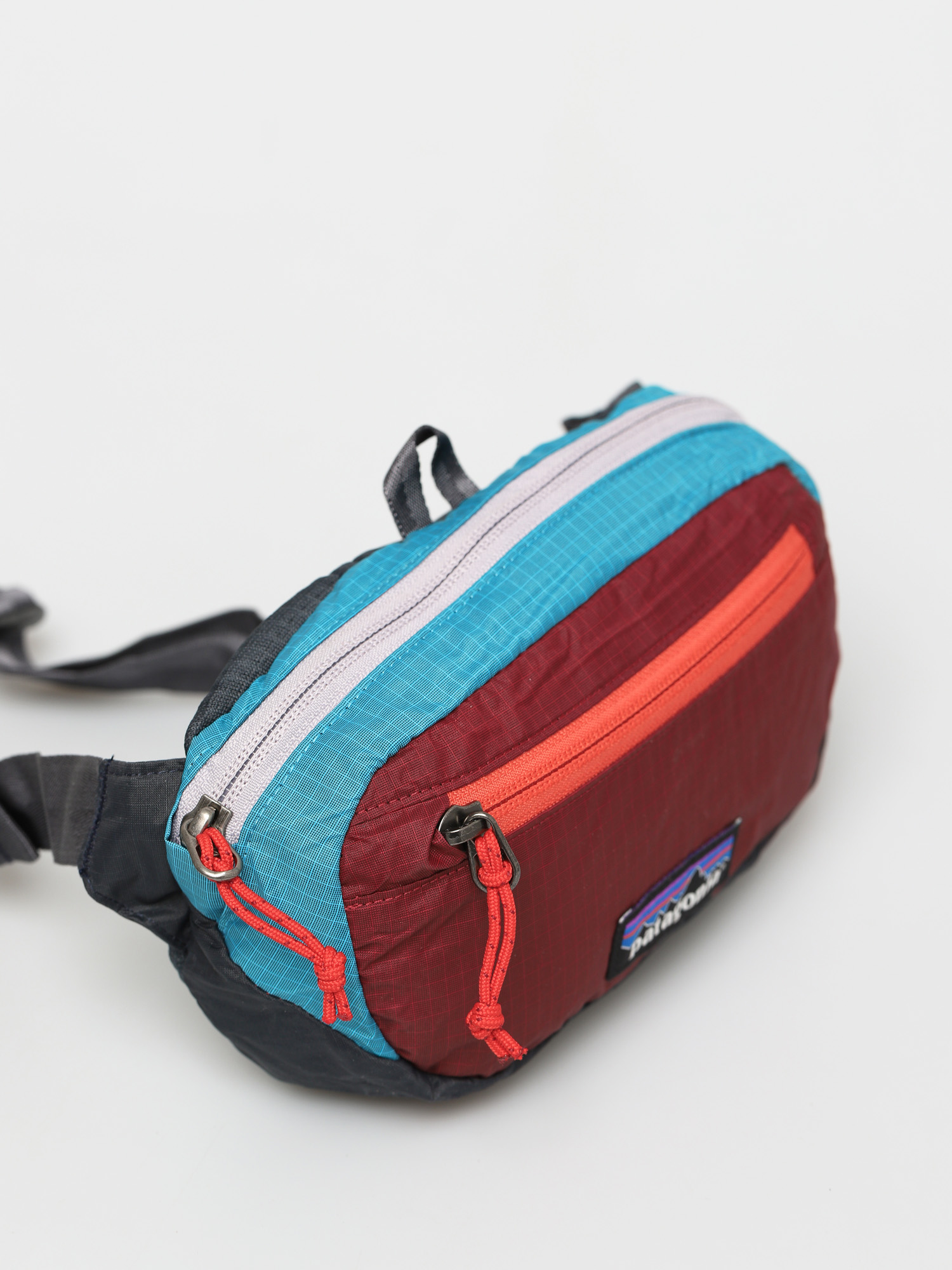best tumi backpack women waterbottle 15 Best Tumi Backpacks in 2024 [Laptop, Leather, & Travel]