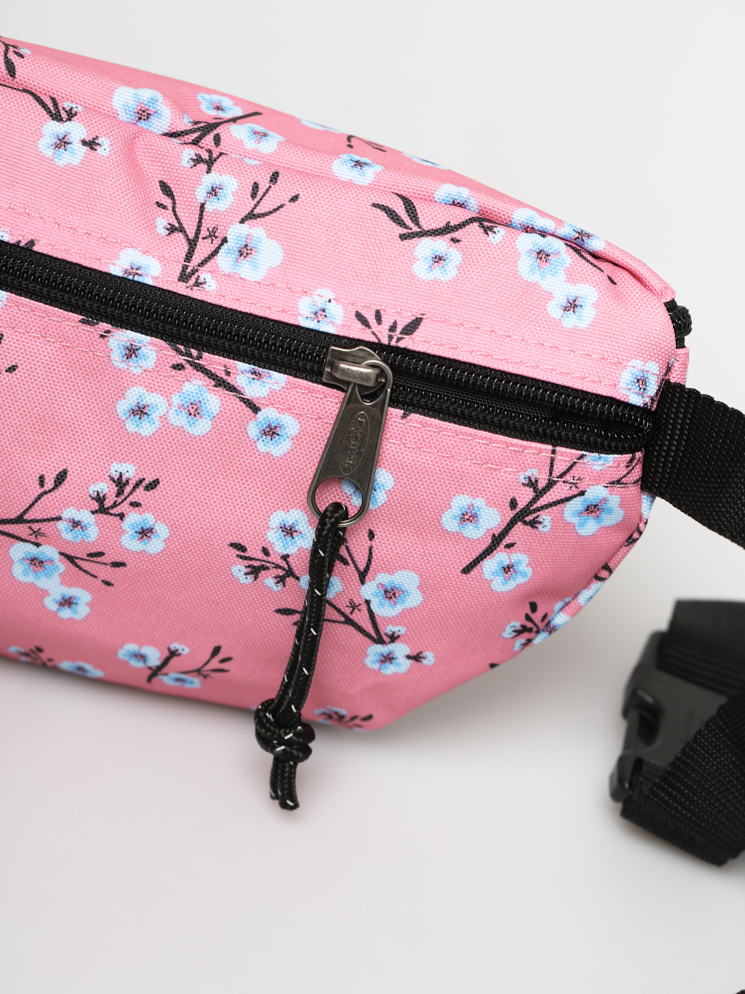 Ledvinka Eastpak Springer (bliss crystal)