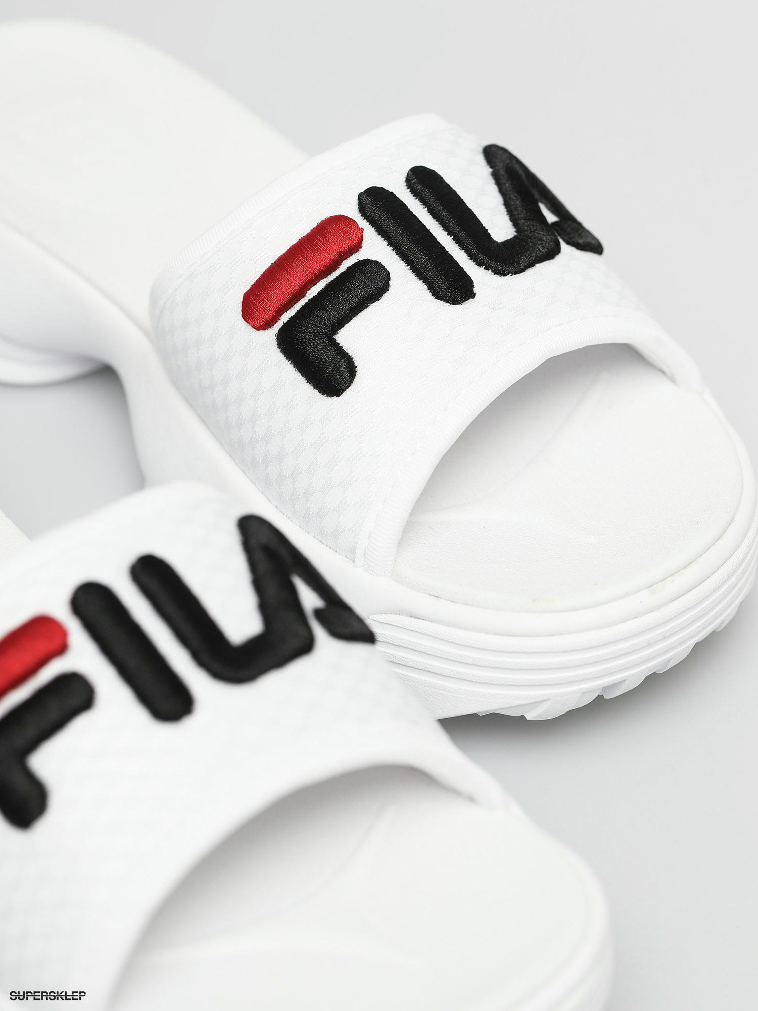 fila disruptor slides