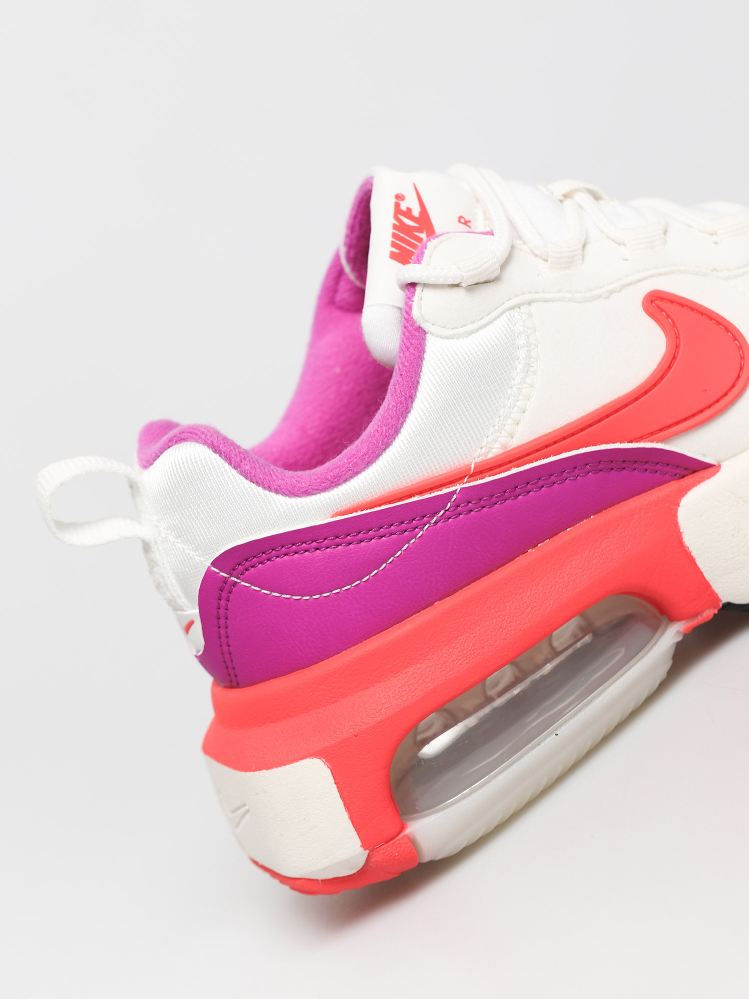 Boty Nike Air Max Verona Wmn (summit white/laser crimson sail magenta)