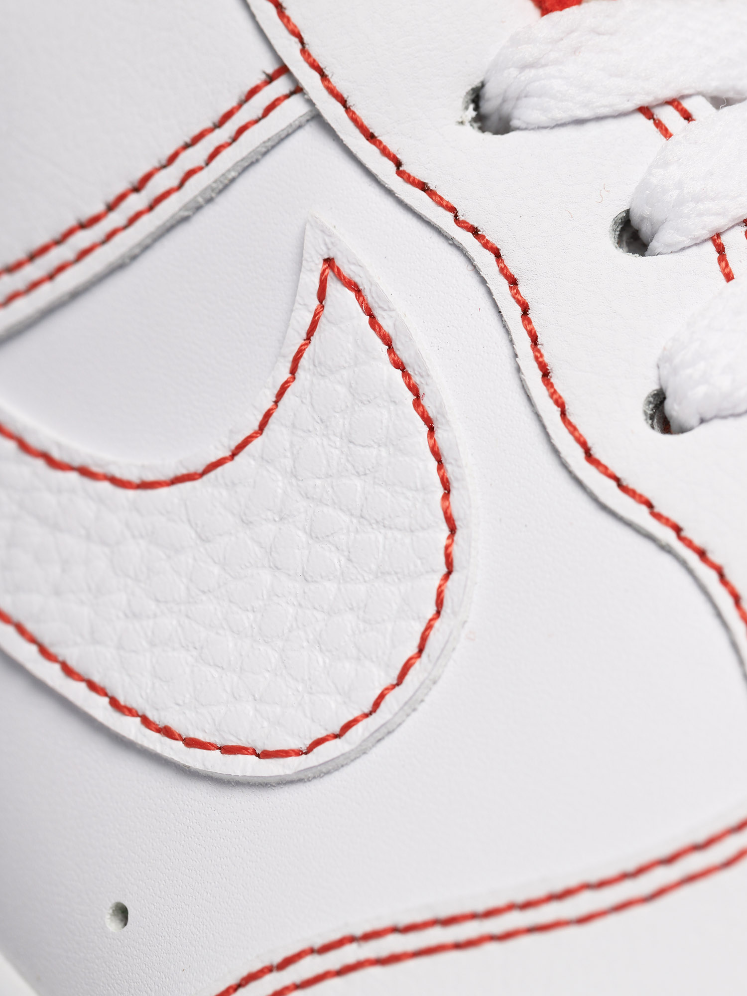 Boty Nike Air Force 1 07 Lv8 (white/team orange black)