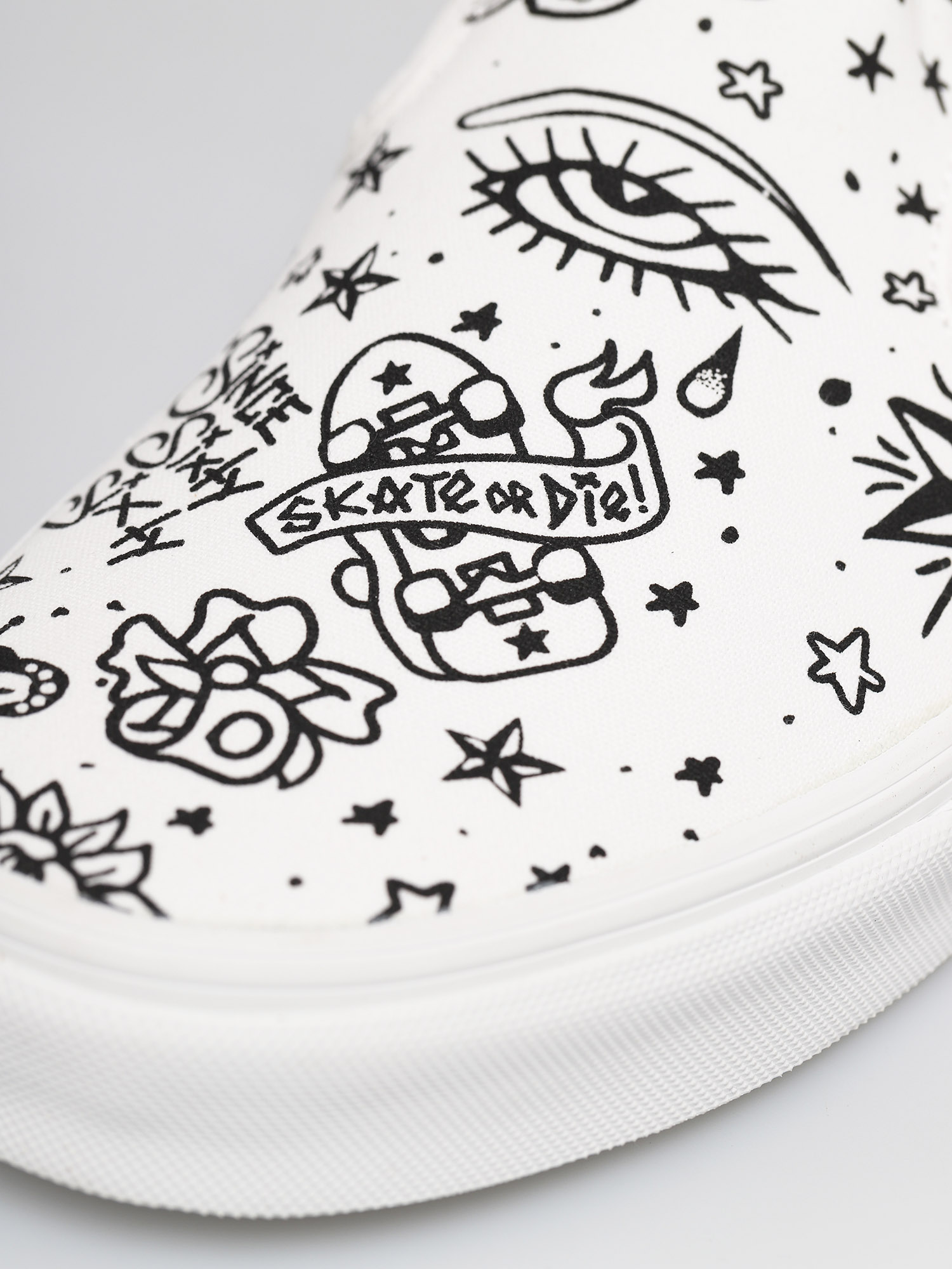Boty Vans Classic Slip On (u color tattoo/true white)