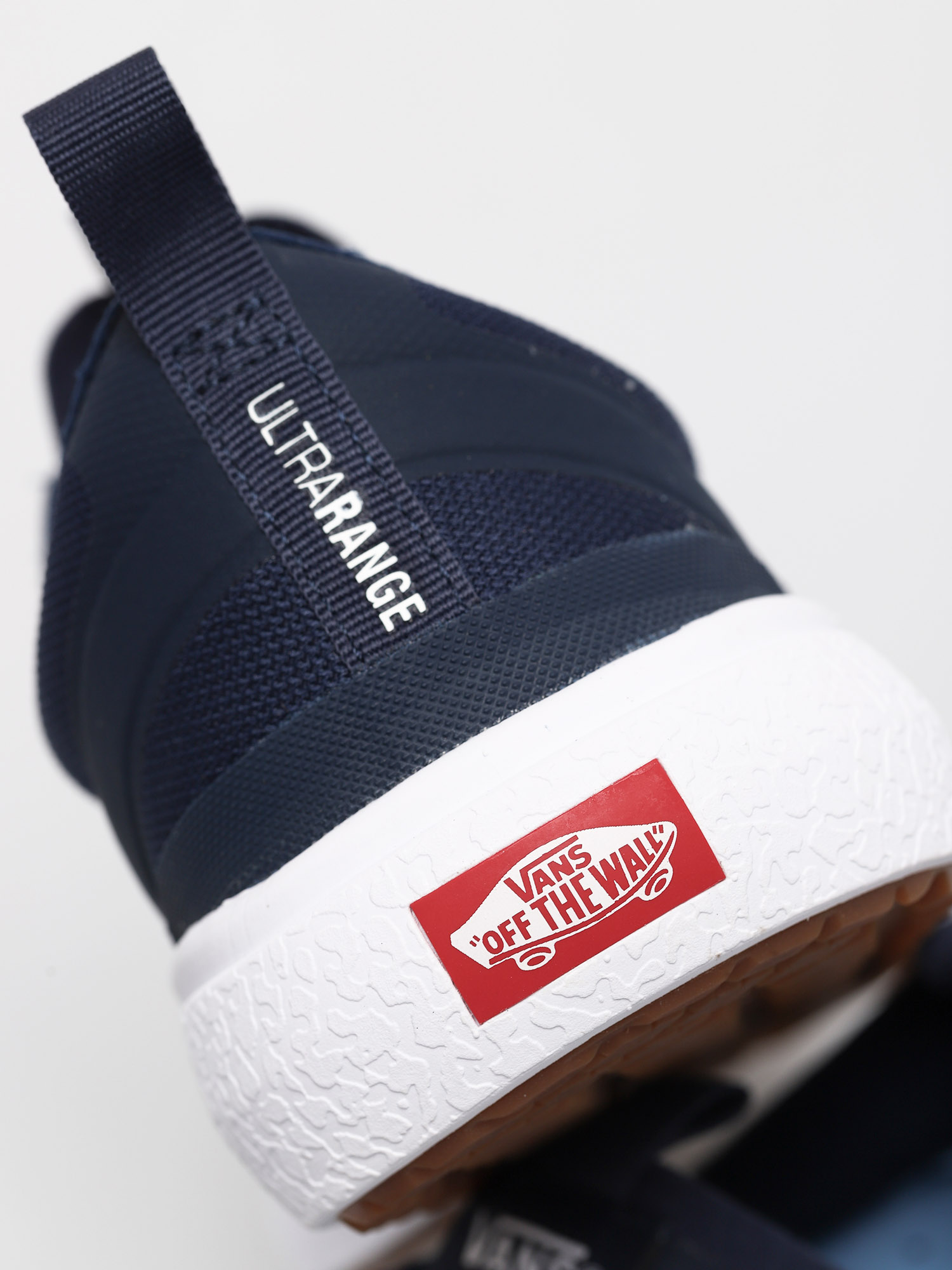 Boty Vans Ultrarange Exo (dress blues/true white)