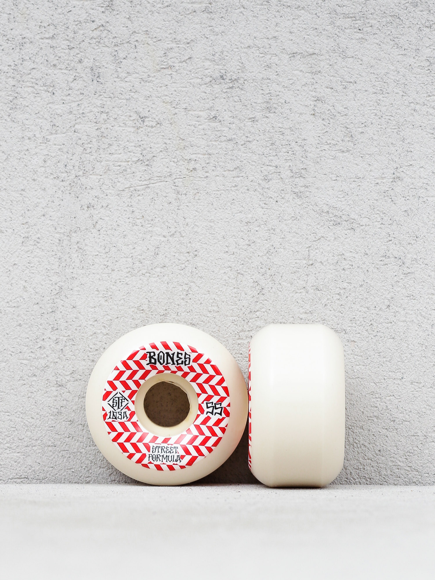 Kolečka Bones Patterns Sidecut Streettech Formula V5 (white/red)