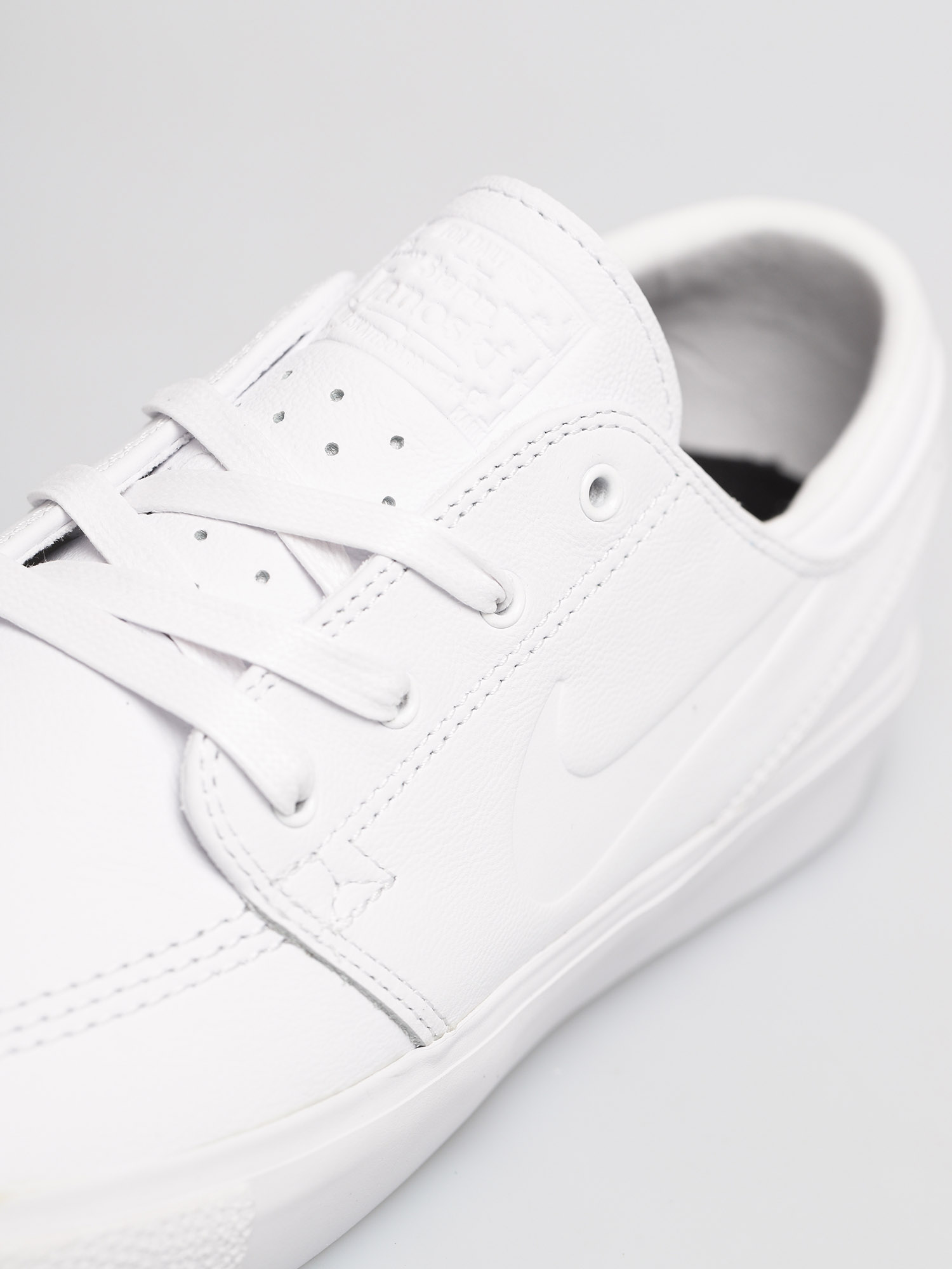 Boty Nike SB Zoom Stefan Janoski Rm Premium (white/white white)