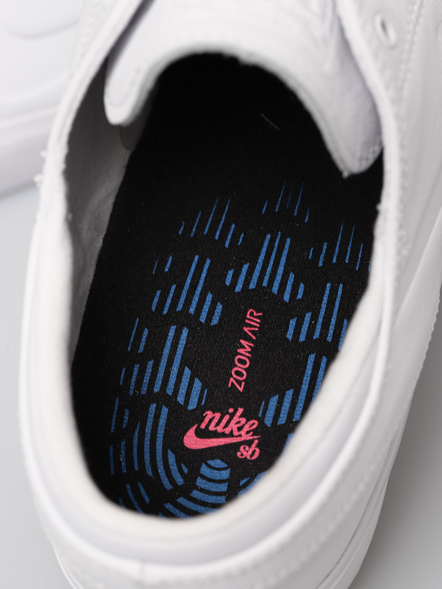 Boty Nike SB Zoom Stefan Janoski Rm Premium (white/white white)