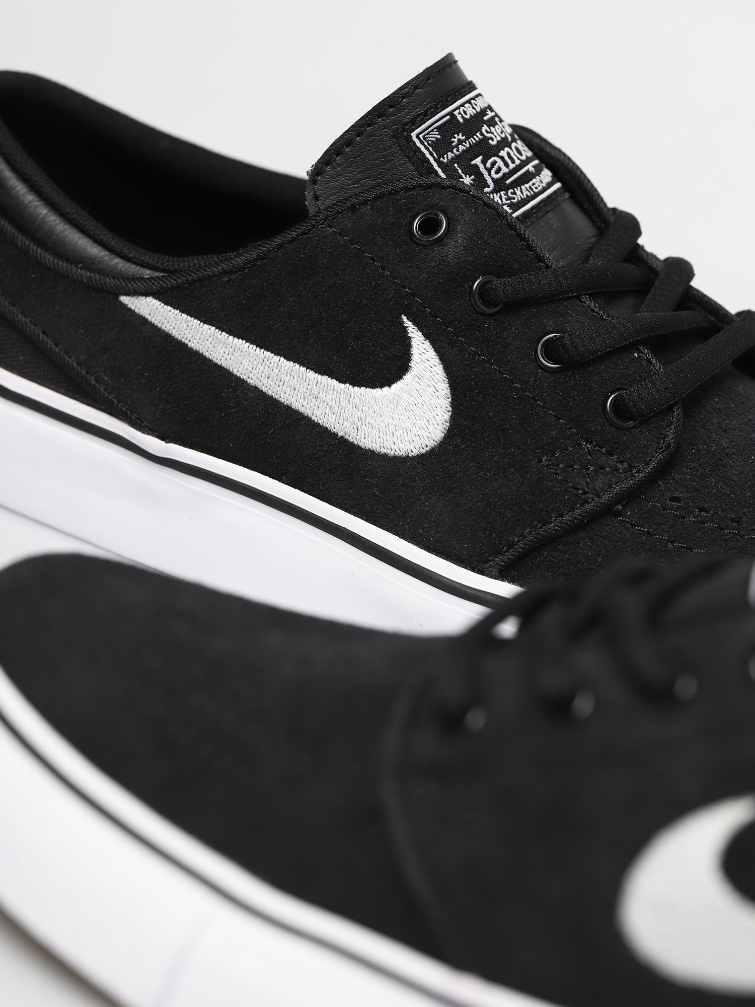 Boty Nike SB Stefan Janoski GS (black/white gum med brown)