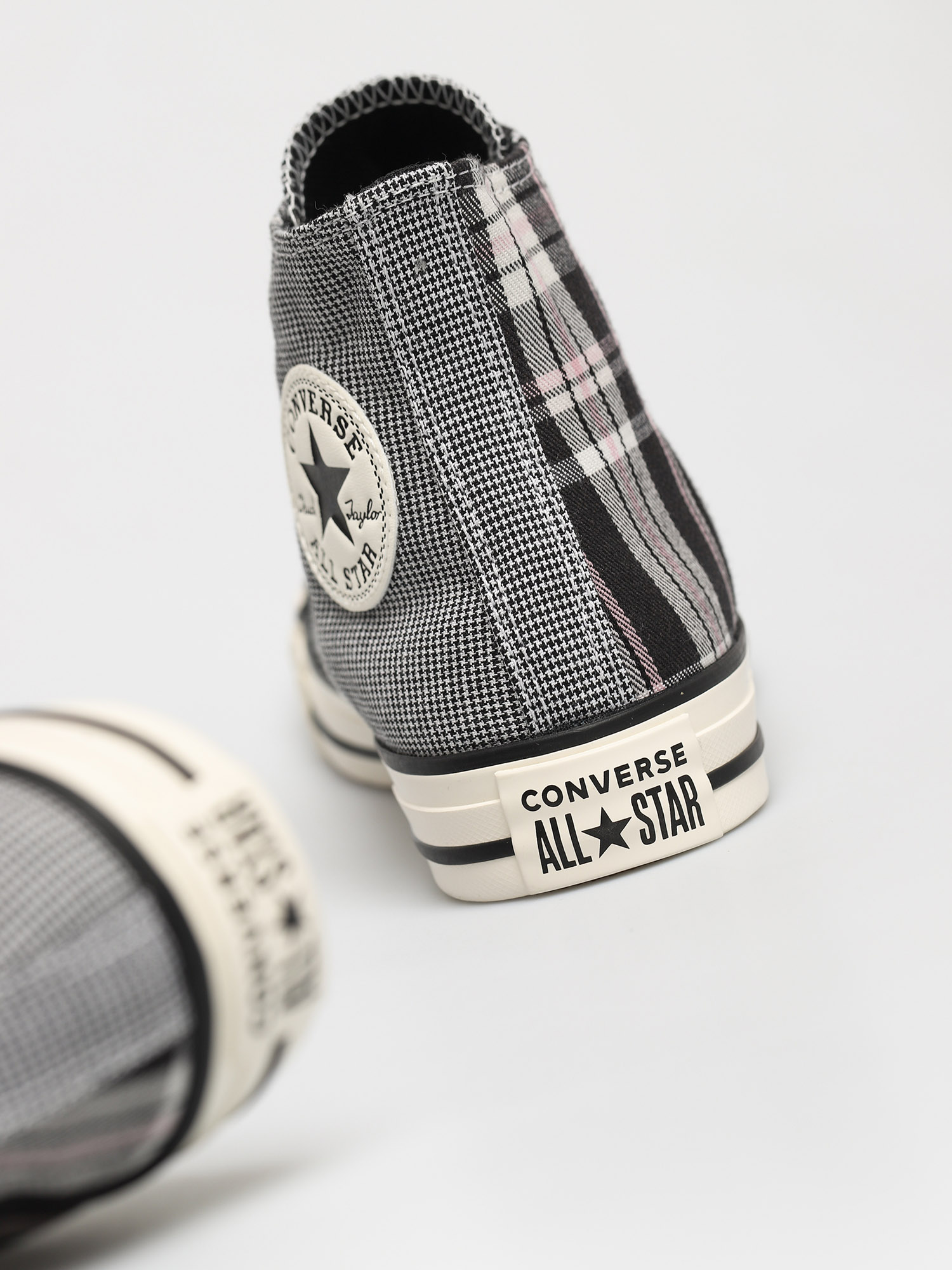 Tenisky Converse Chuck Taylor All Star Mix and Match Hi Wmn (black/white/egret)