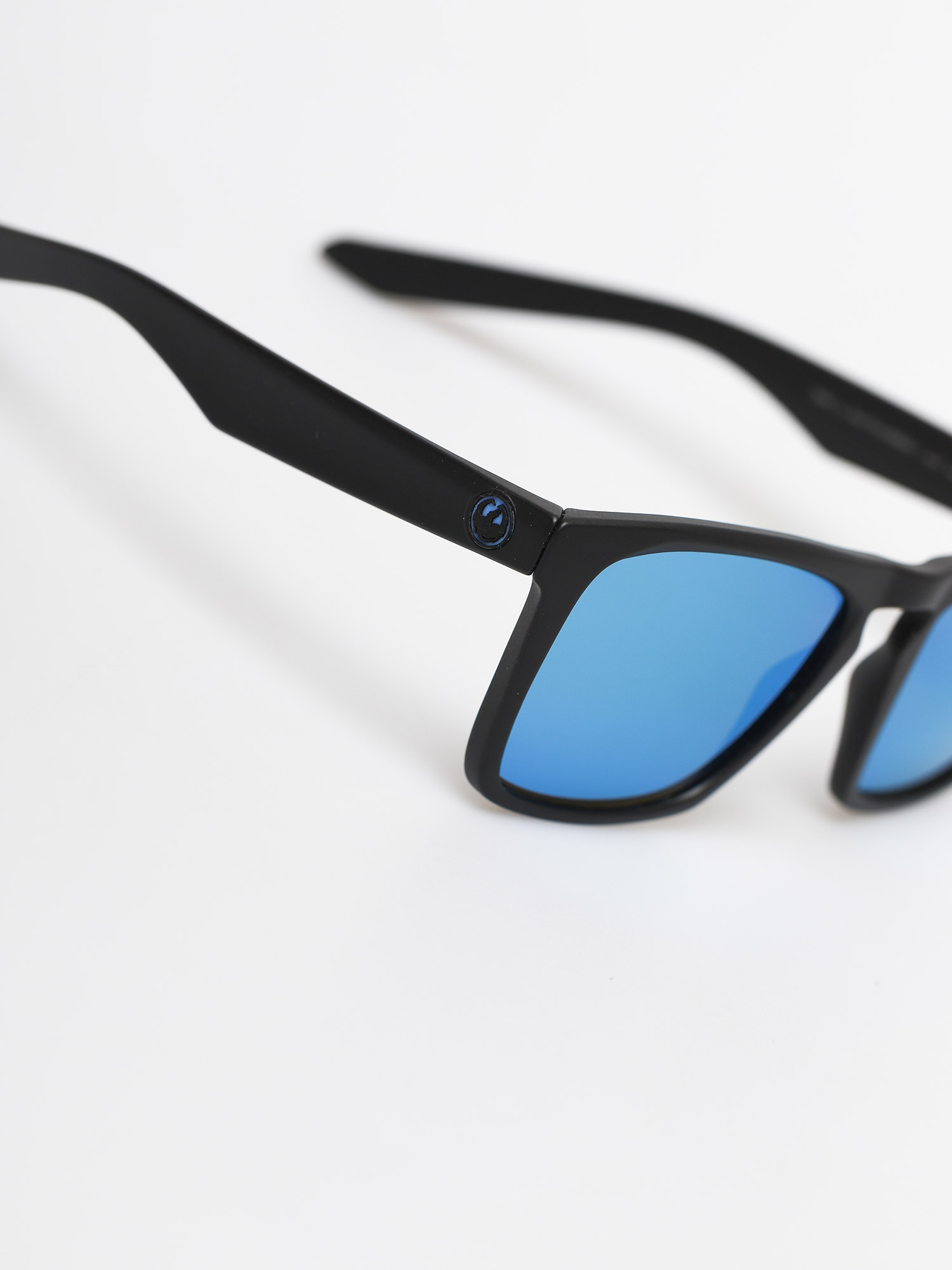 Sluneční brýle Dragon Drac (h2o matte blk/ll blu ion p)