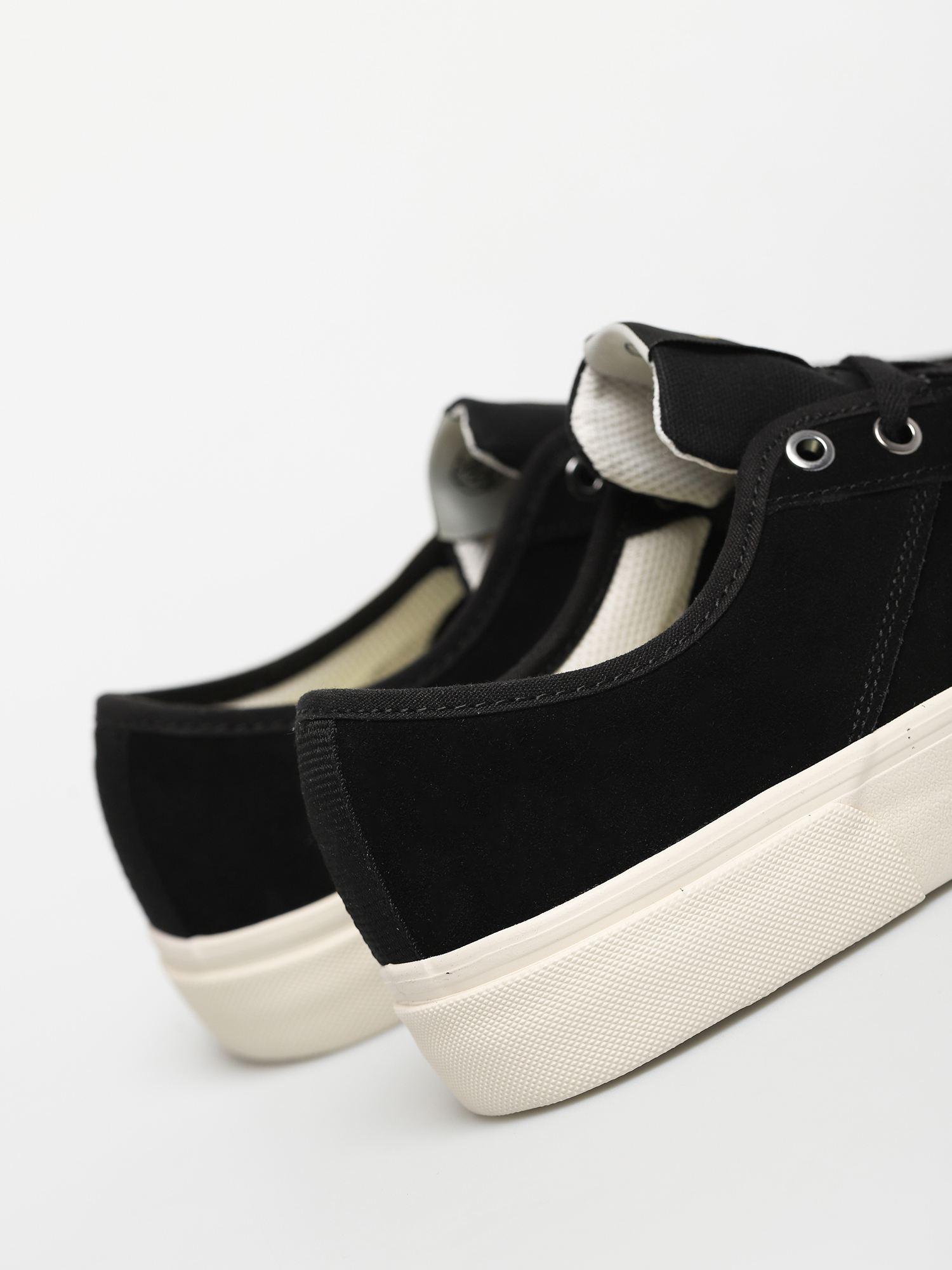 Boty Globe Surplus (black/cream/montano)