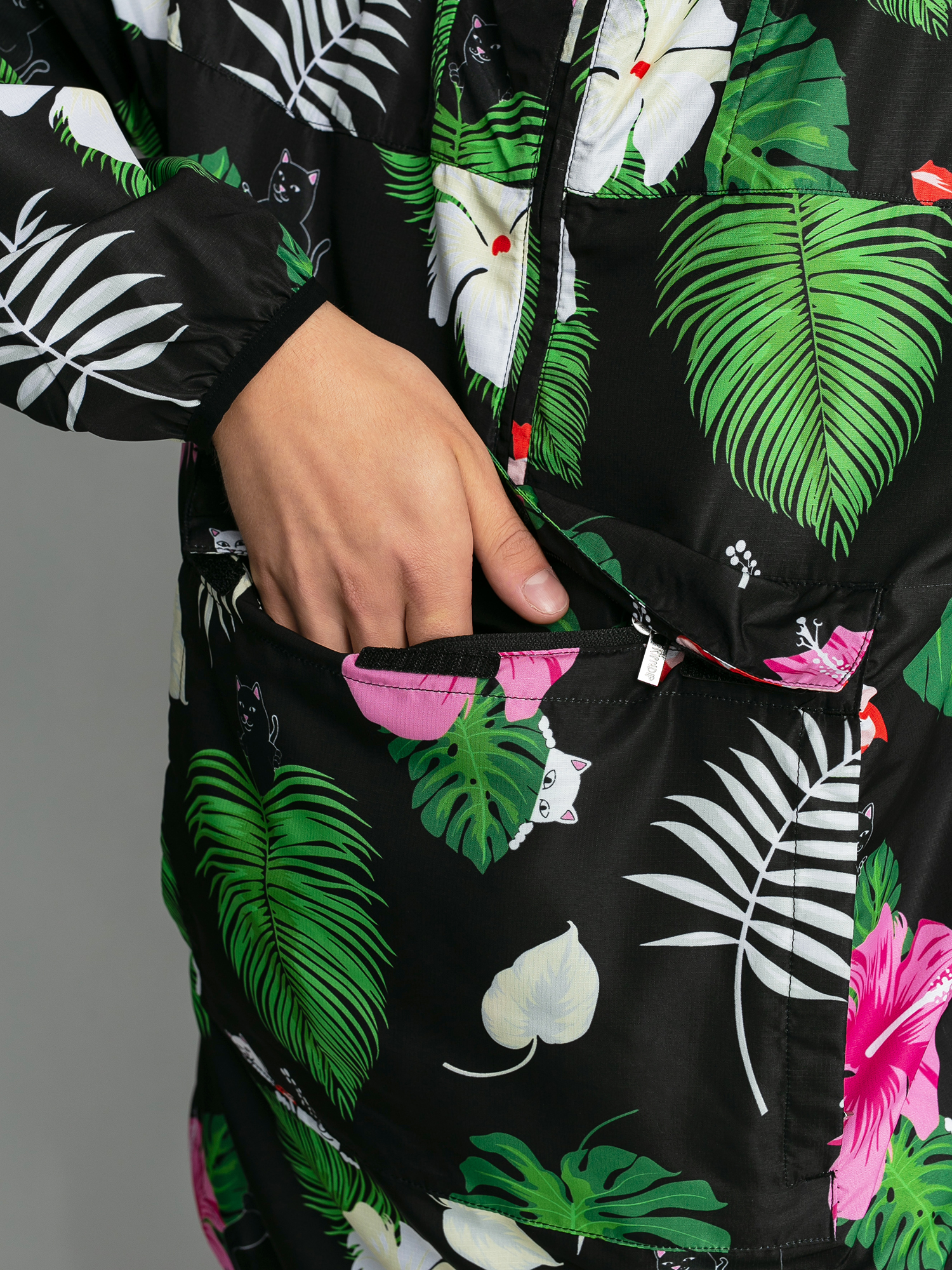 Bunda RipNDip Maui Nerm (black)