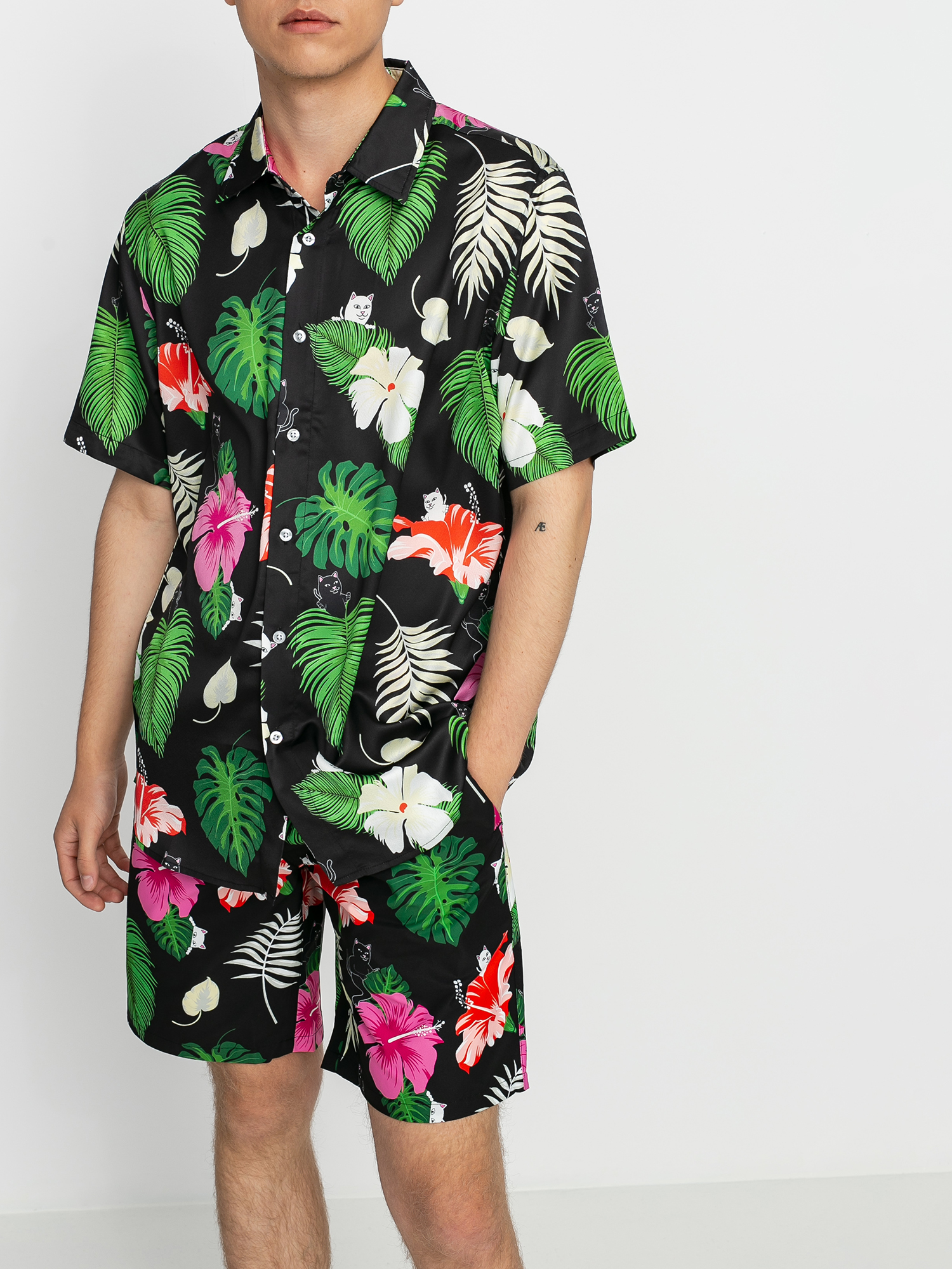 Kraťasy RipNDip Maui Nerm (black)