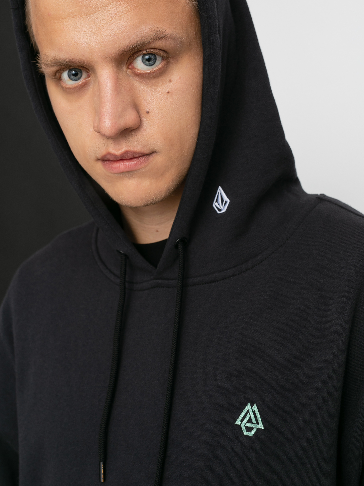 Mikina s kapucí Volcom Di HD (black combo)