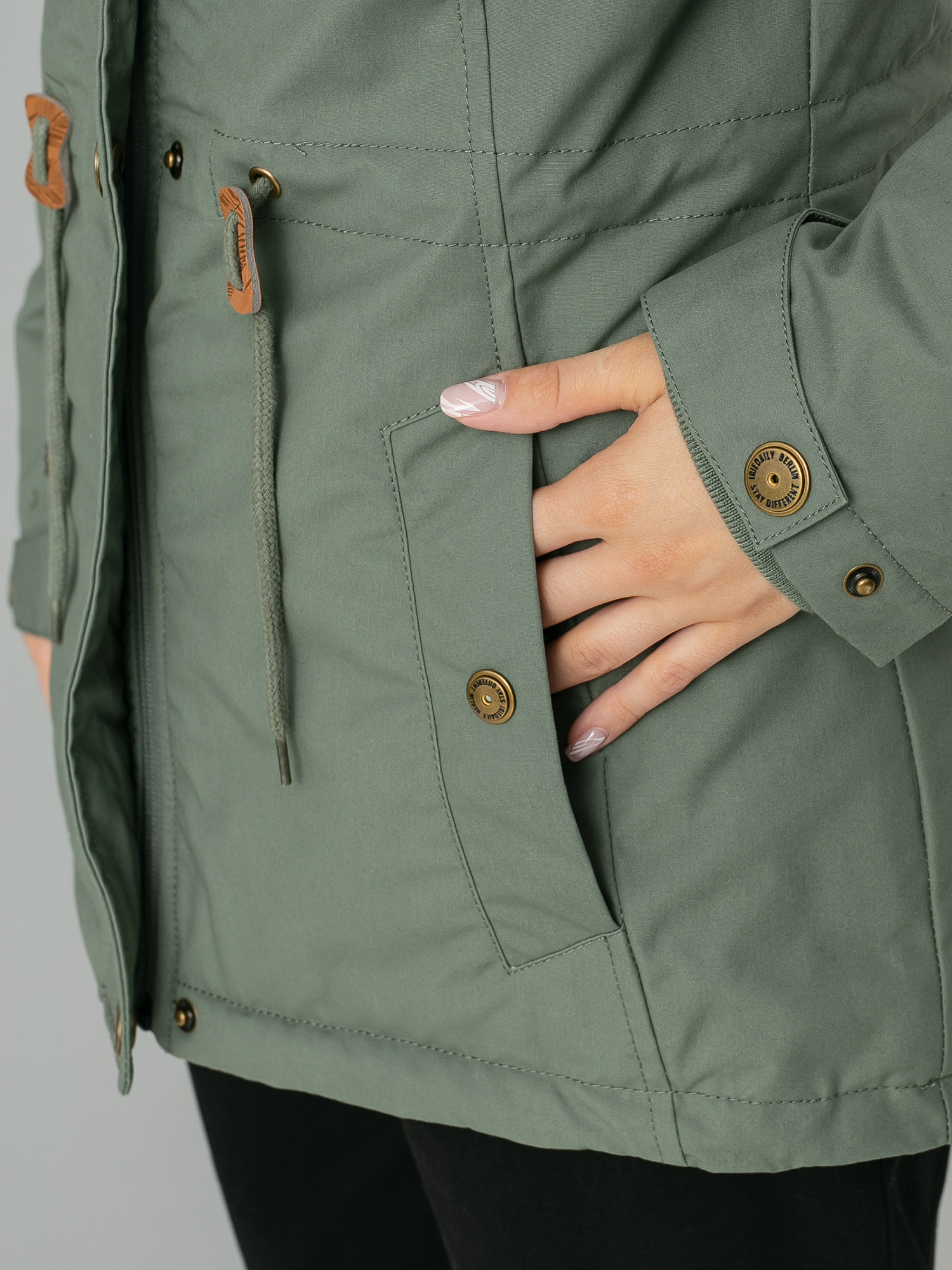 Bunda Iriedaily Hopi Kishory Wmn (olive)