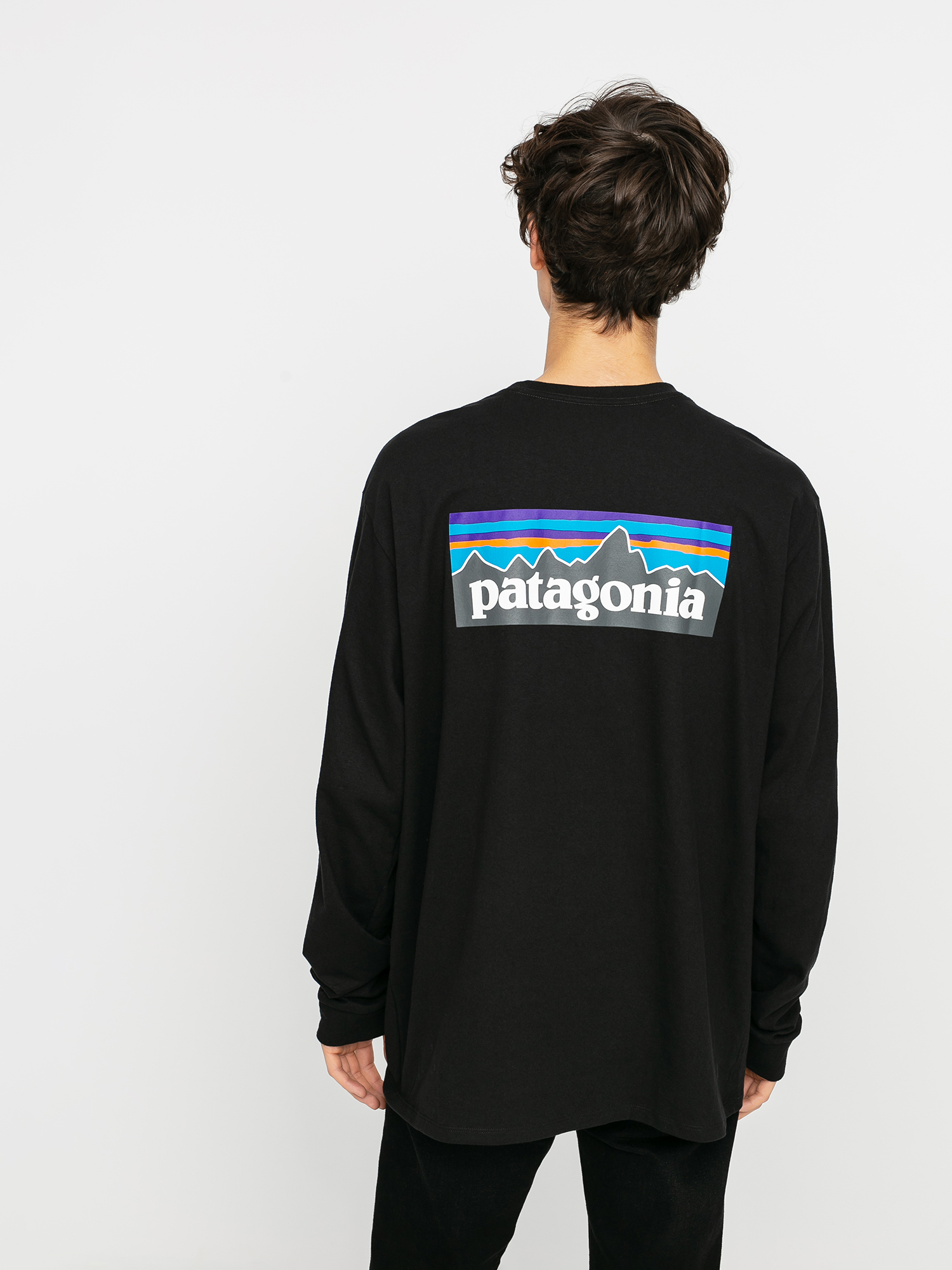 Triko Patagonia P 6 Logo Responsibili (black)