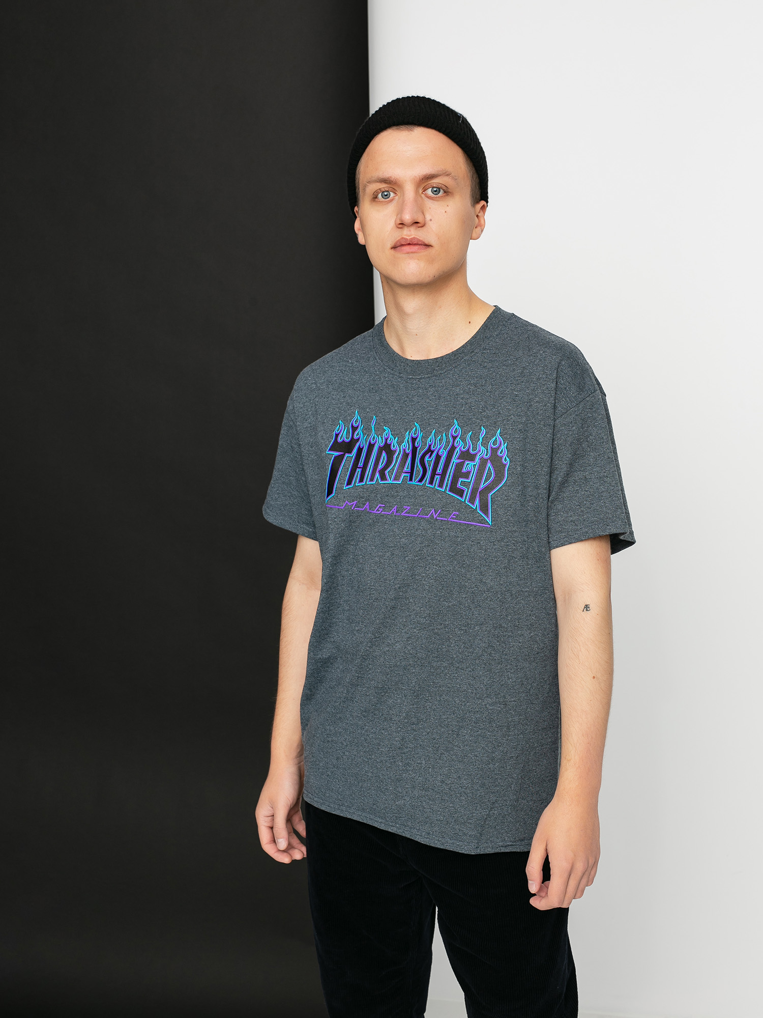 Thrasher Tričko Flame Logo (dark heather)