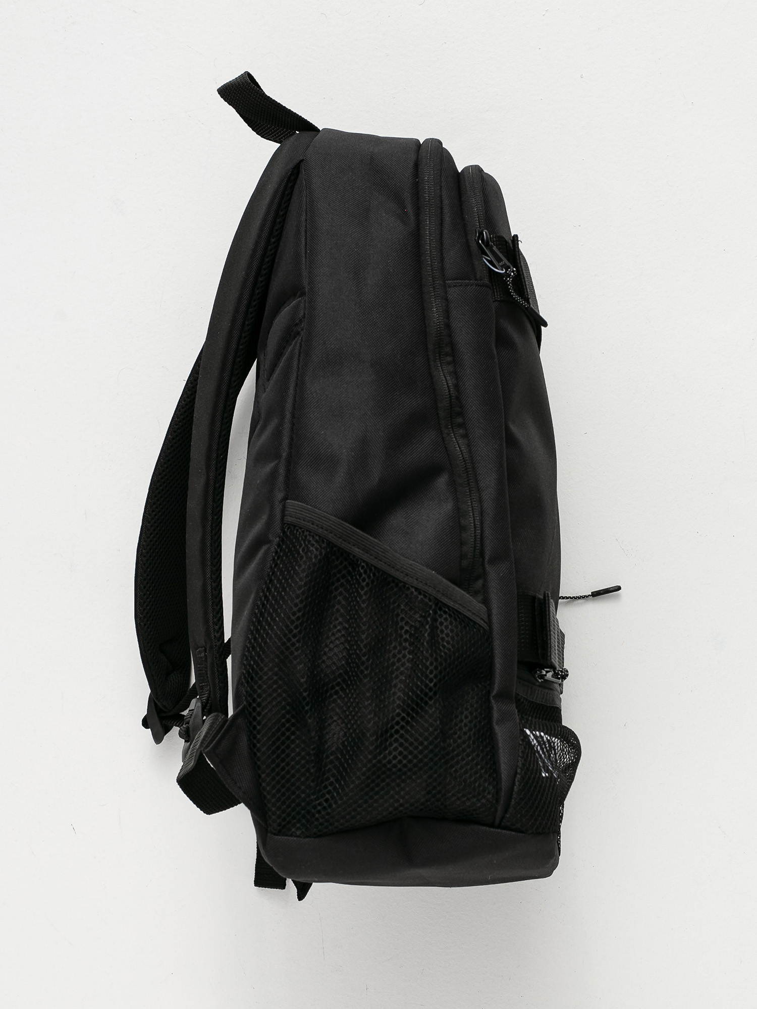 Batoh Nervous Skate Classic (black)