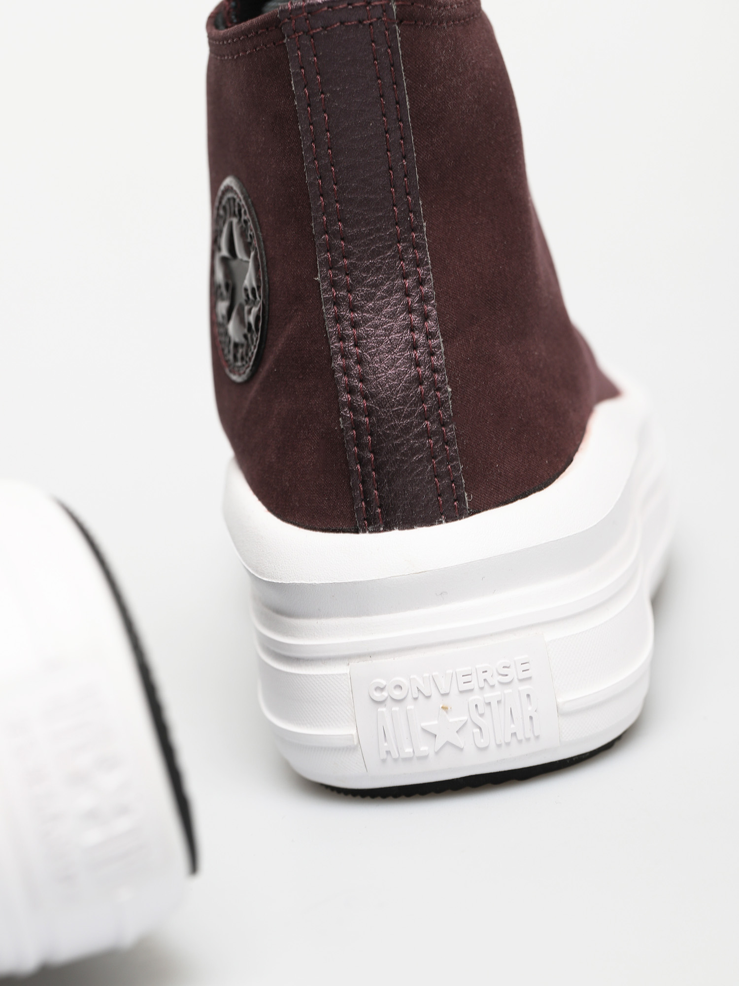 Boty Converse Chuck Taylor All Star Move Wmn (black currant/black/white)