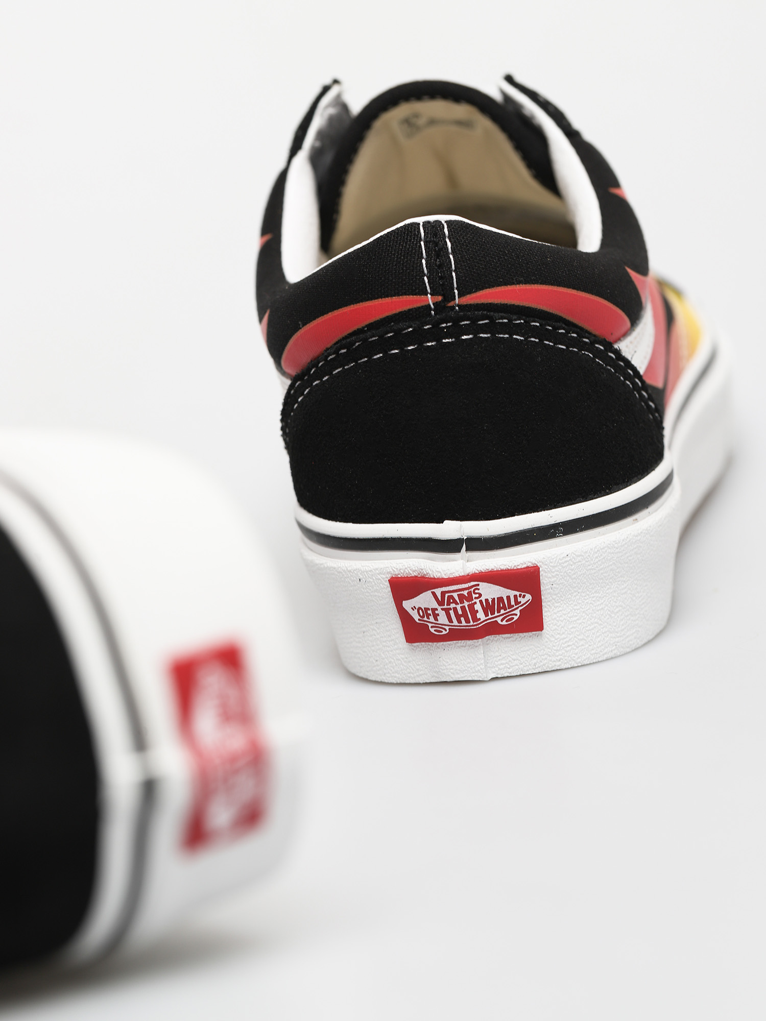 Boty Vans Old Skool (flame/black/black/true white)