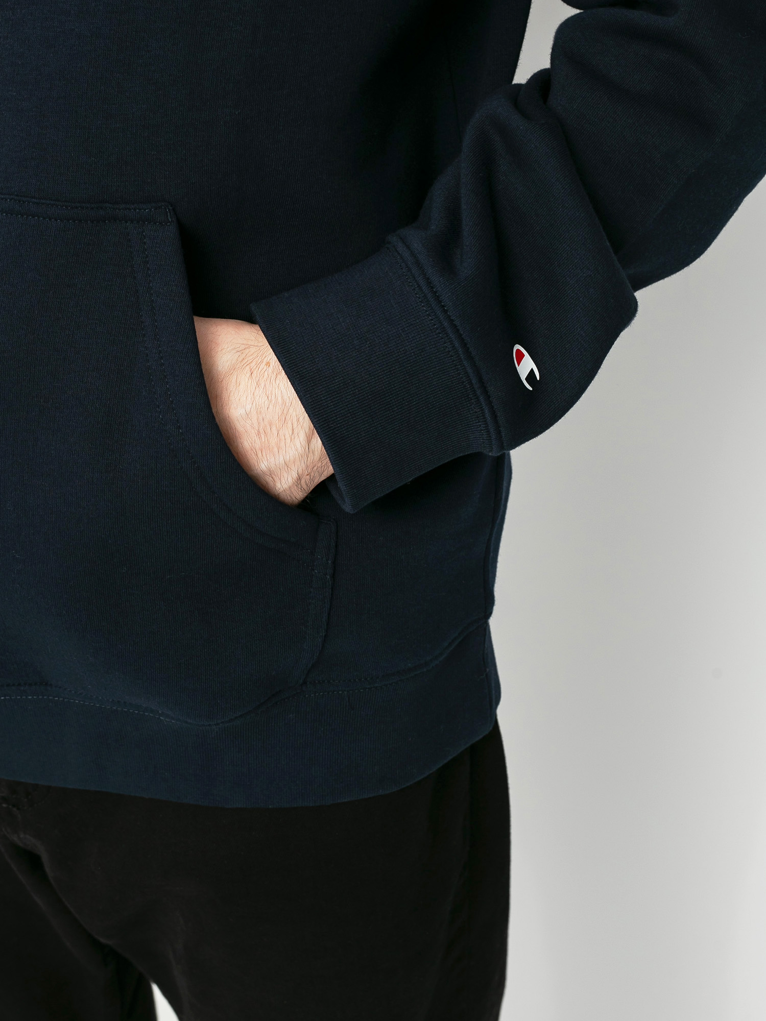 Mikina s kapucí Champion Legacy Sweatshirt HD 214743 (nny)