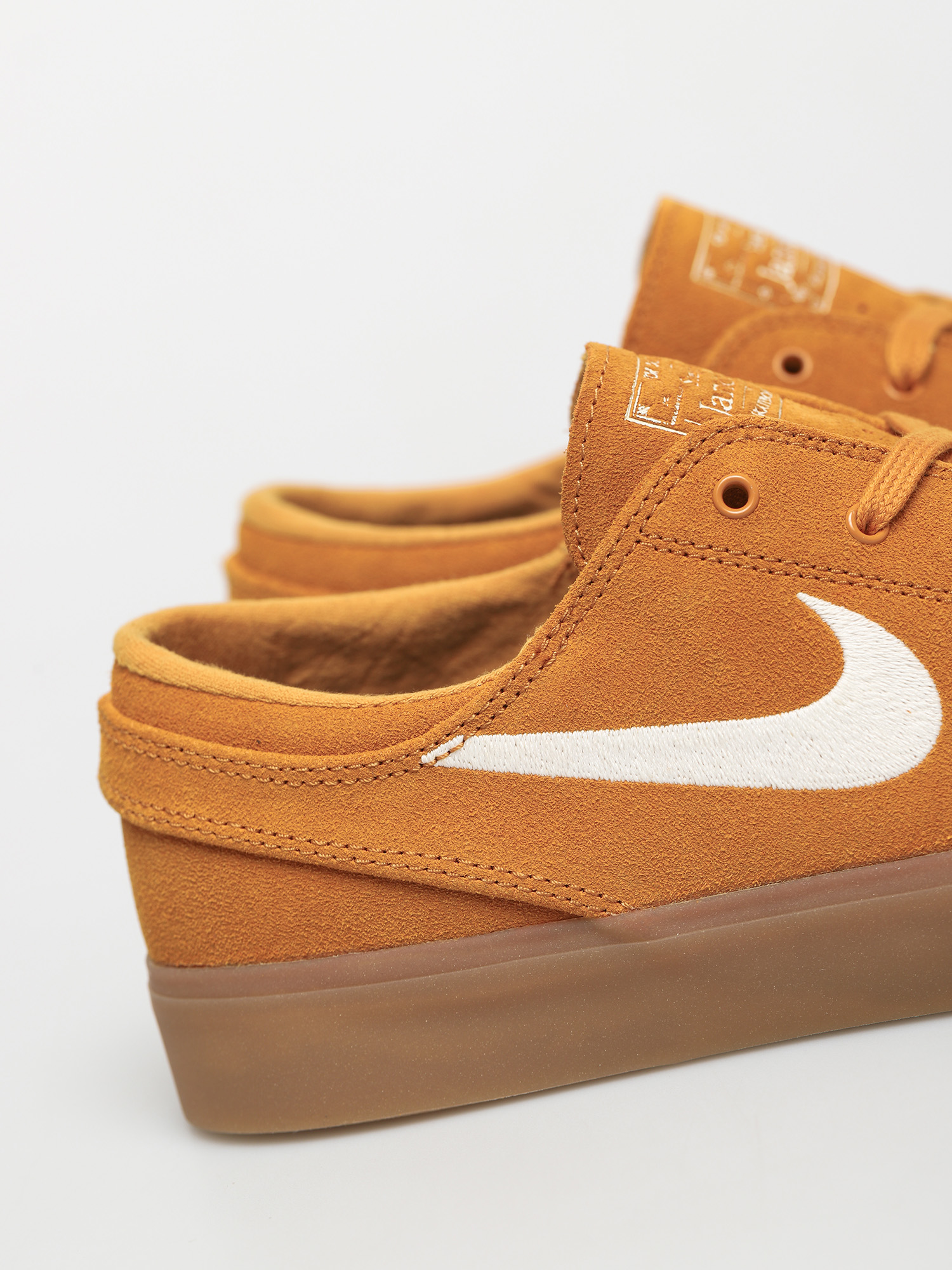 Boty Nike SB Zoom Janoski Rm (chutney/sail chutney gum light brown)