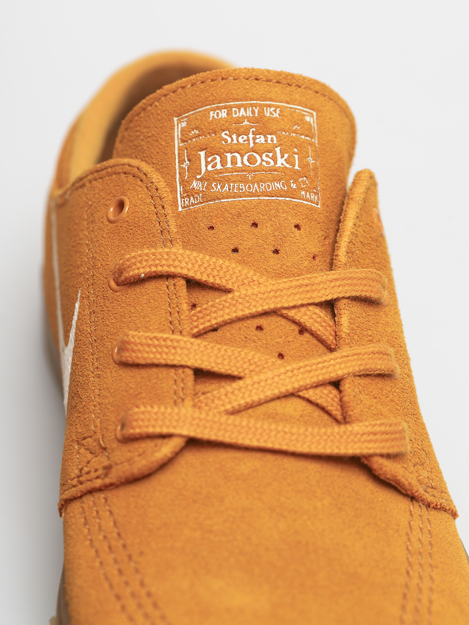 Boty Nike SB Zoom Janoski Rm (chutney/sail chutney gum light brown)