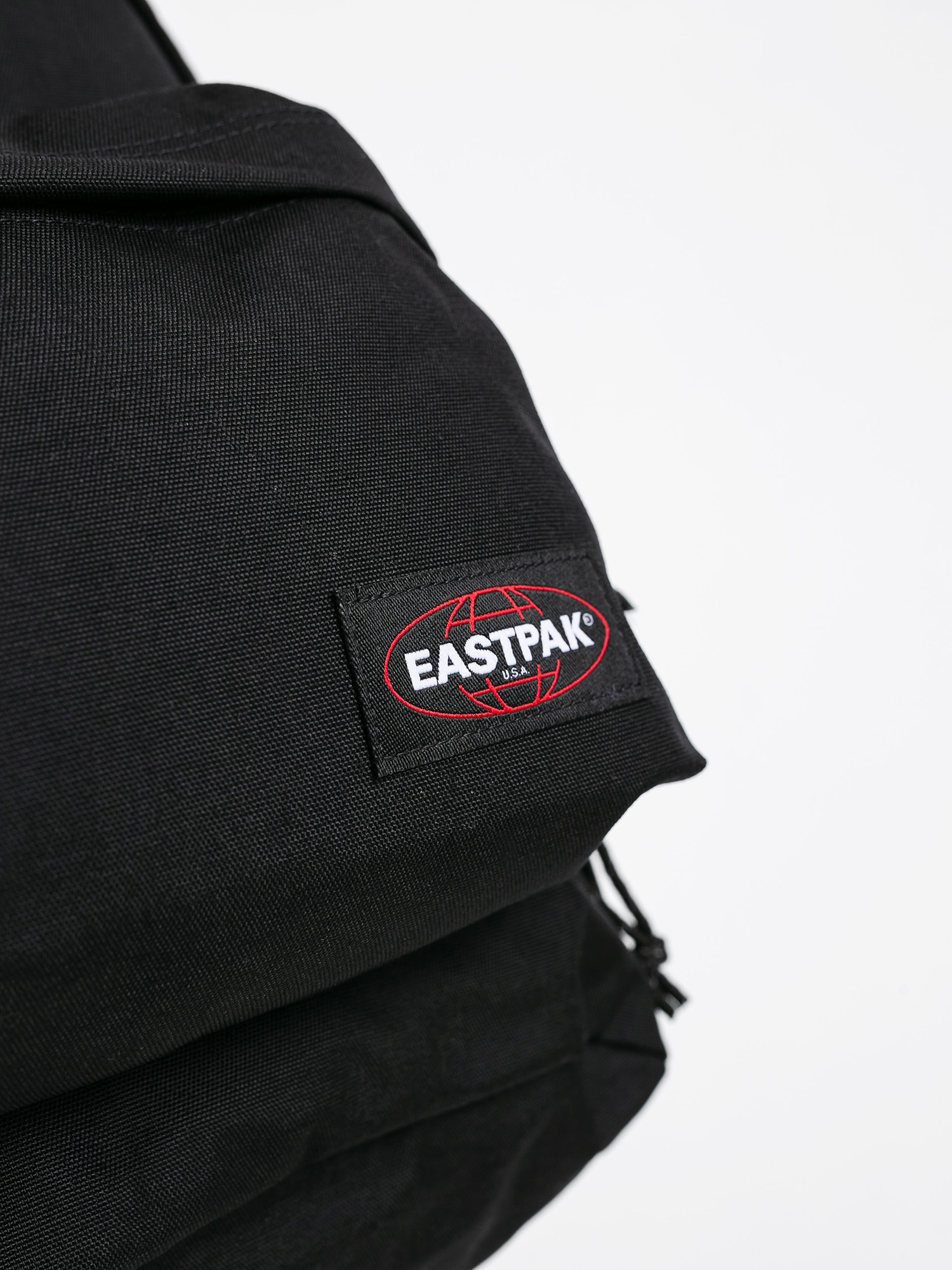 Batoh Eastpak Out Of Office EK7670 (black)