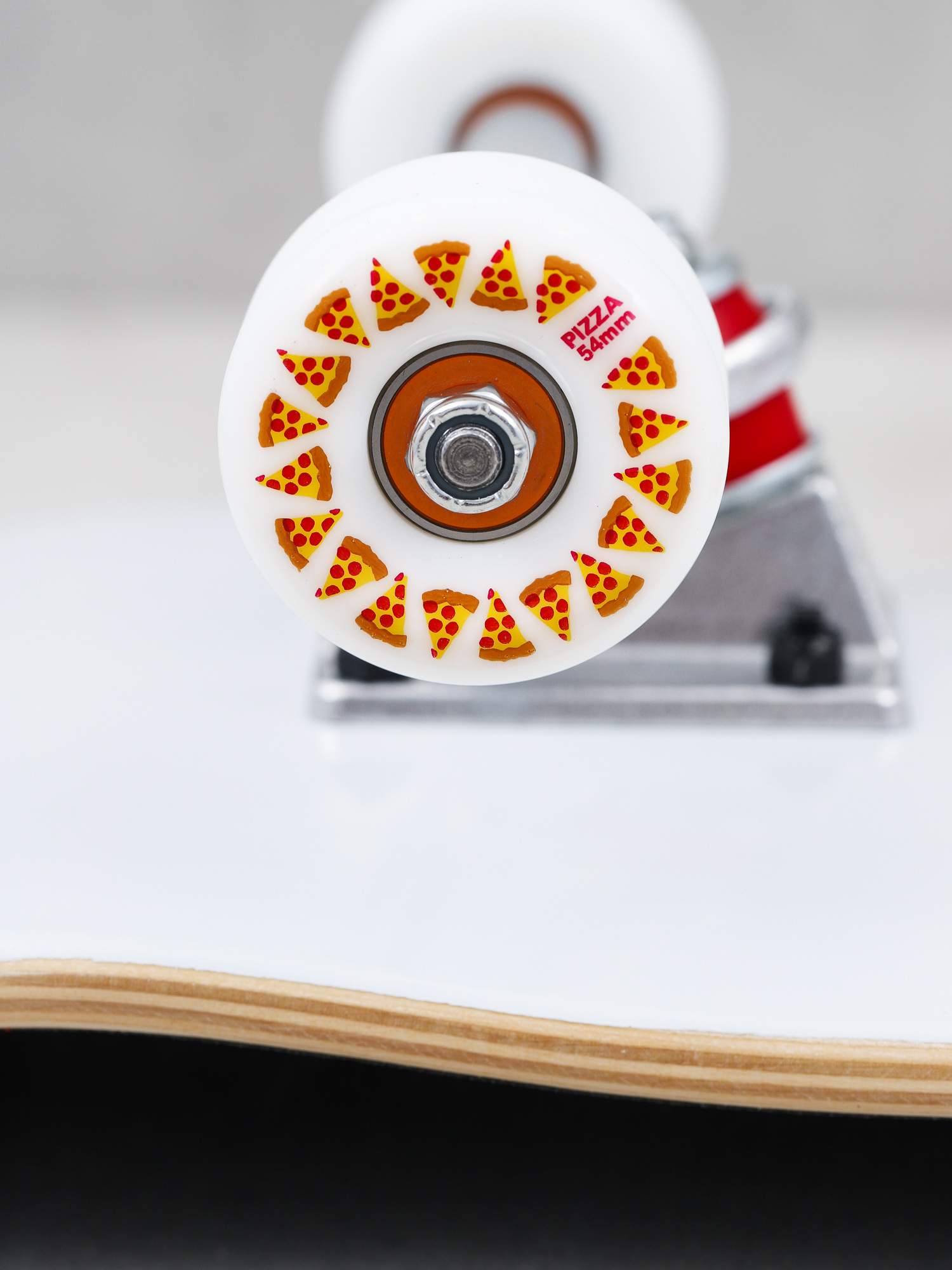 Skateboard Pizza Skateboards Chucky (white)