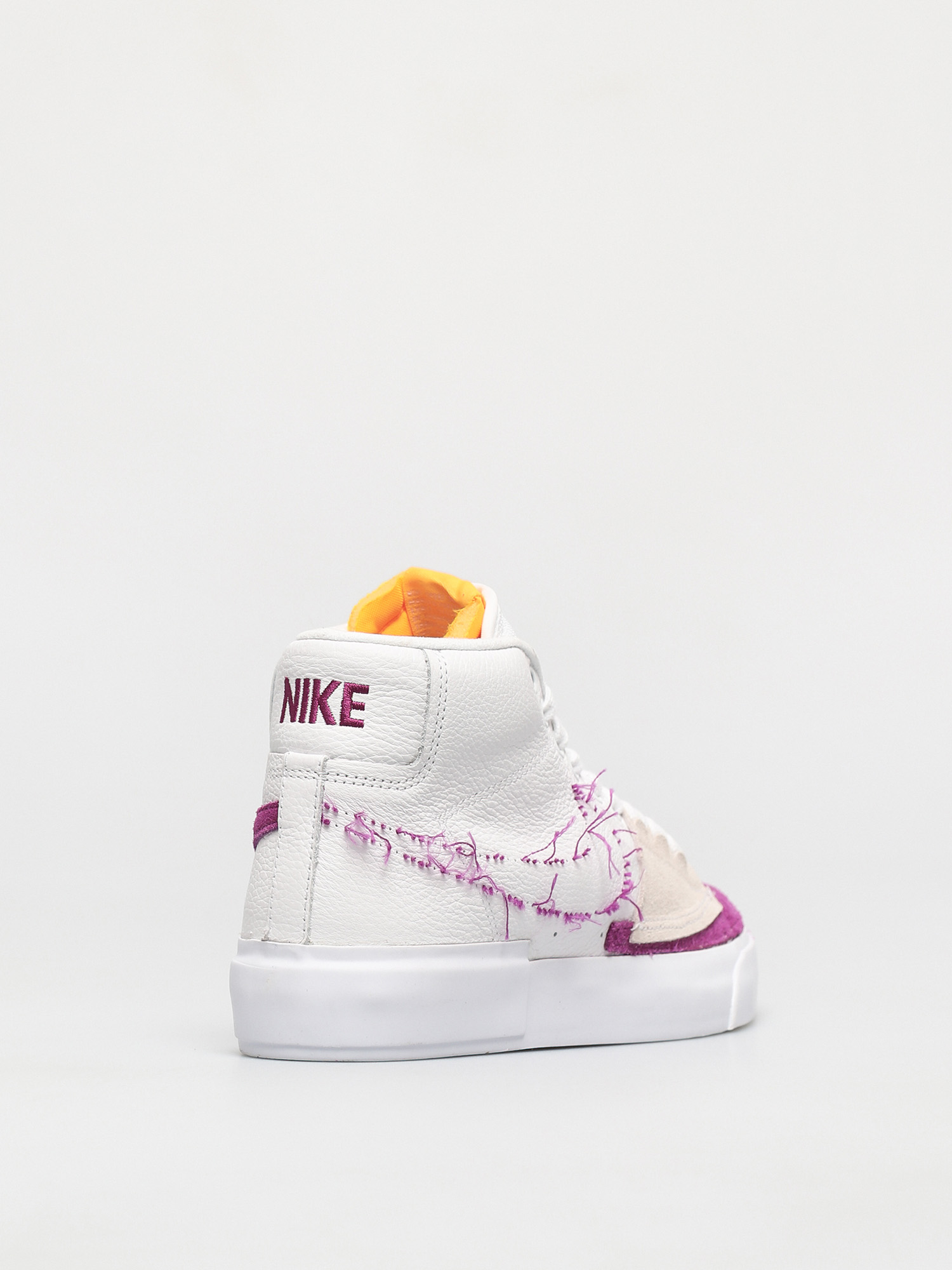 Boty Nike SB Zoom Blazer Mid Edge bílá (white/viotech white)