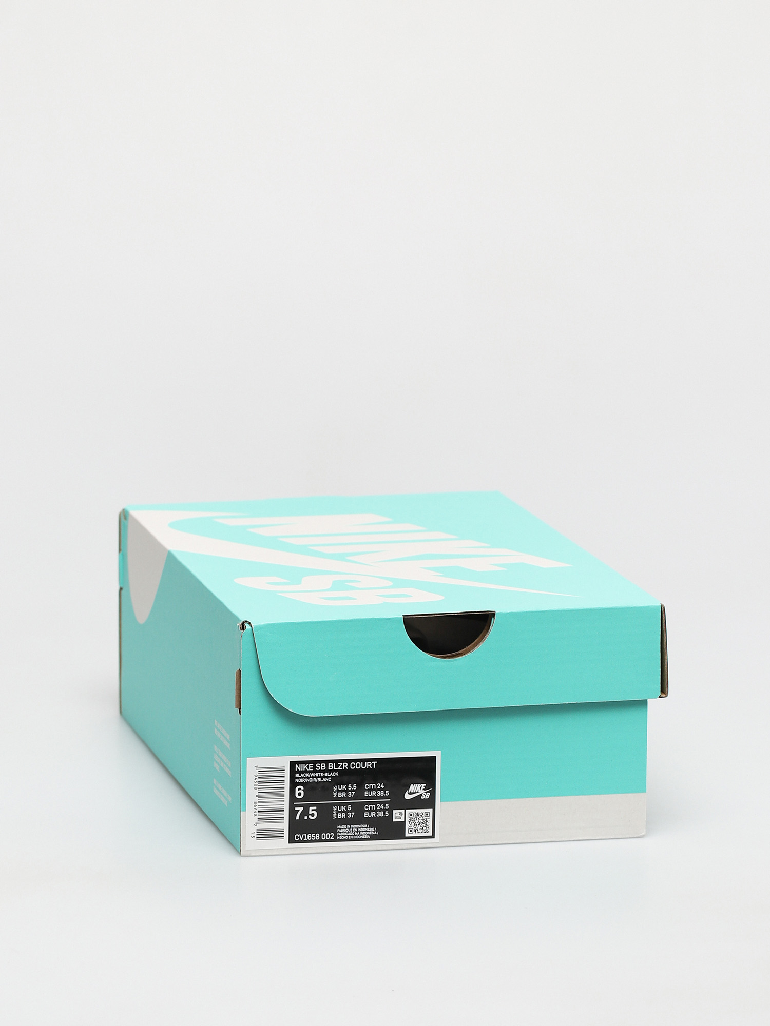 Boty Nike SB Blazer Court (black/white black gum light brown)