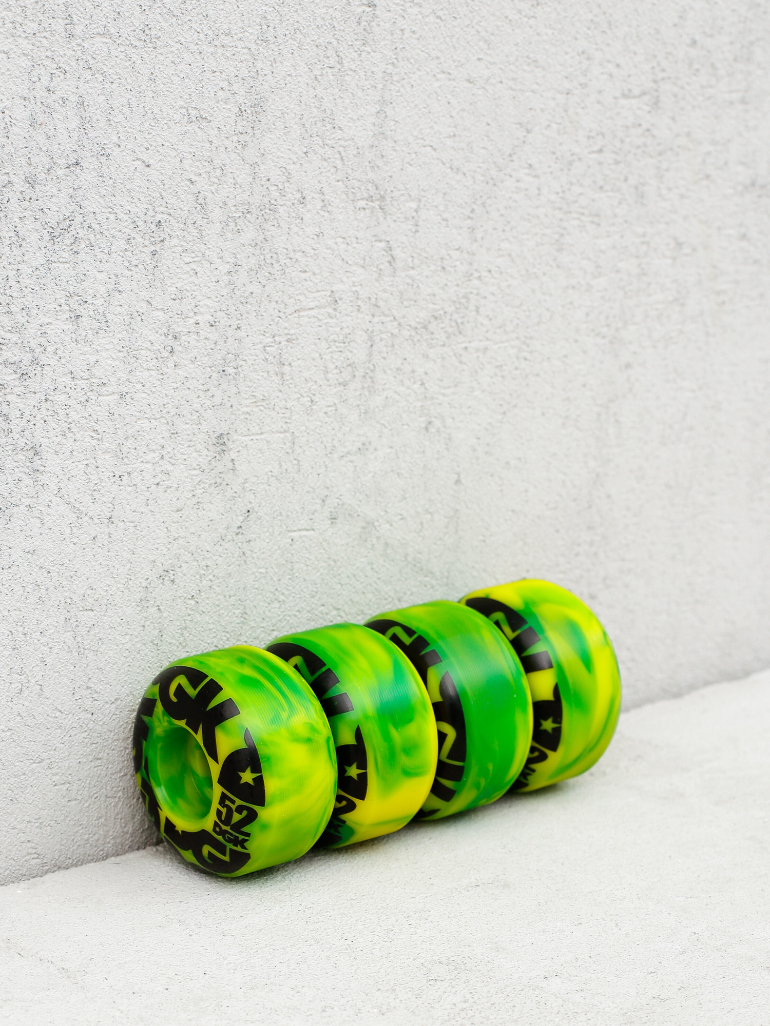 Kolečka DGK Swirl Formula (green/black)