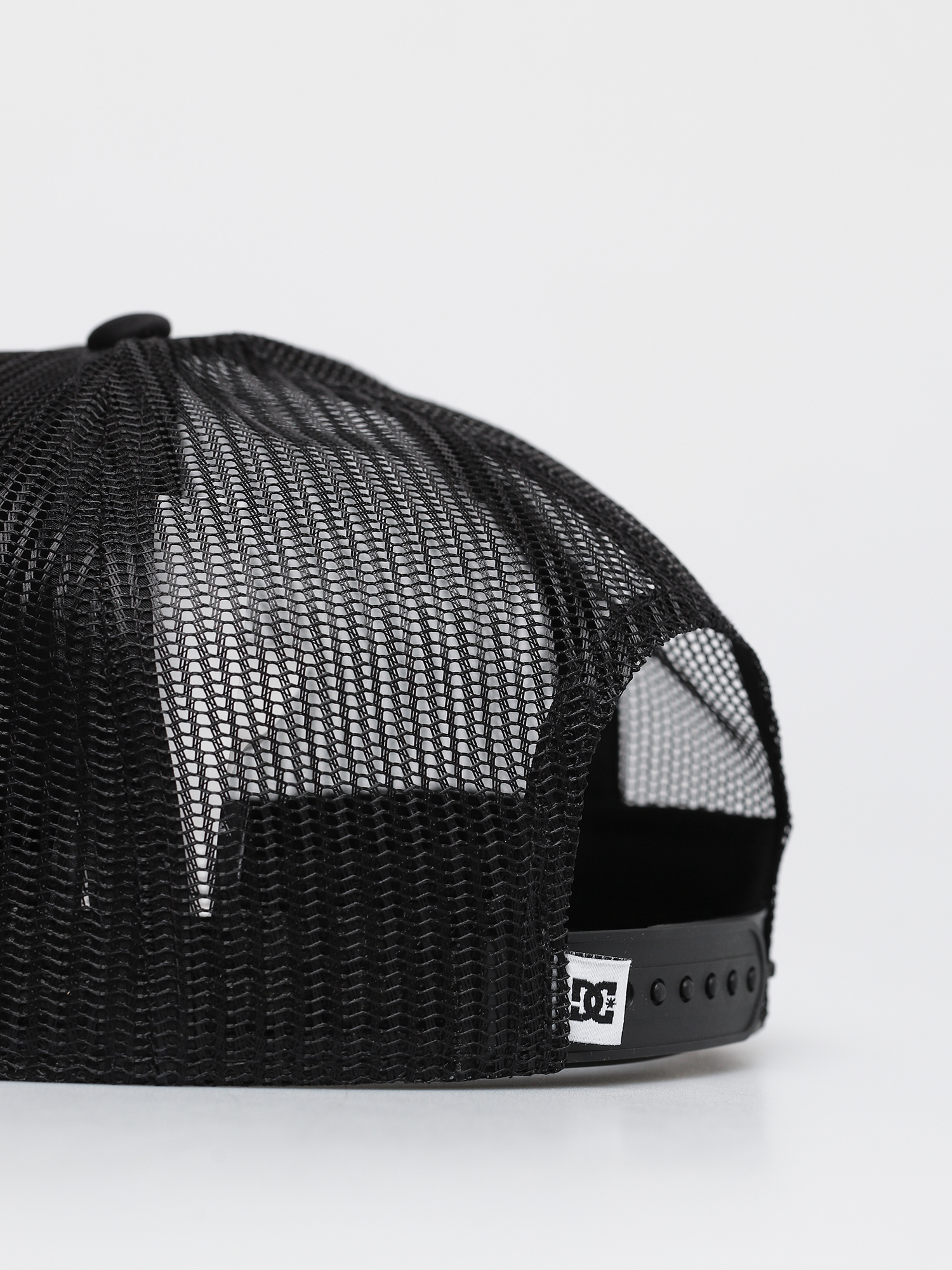Kšiltovka DC Gas Station Trucker ZD (black)