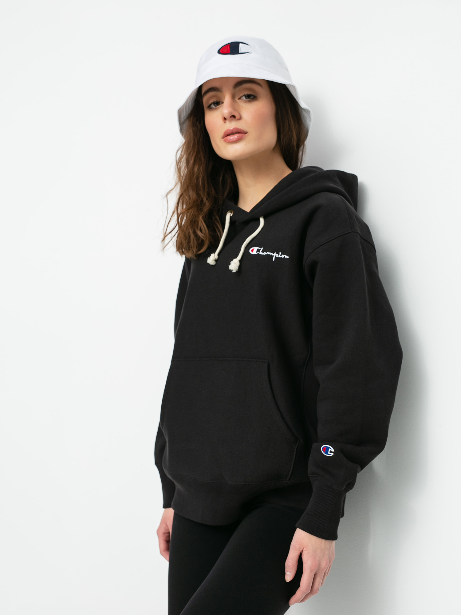 Mikina s kapucí Champion Sweatshirt HD 113150 Wmn (nbk)
