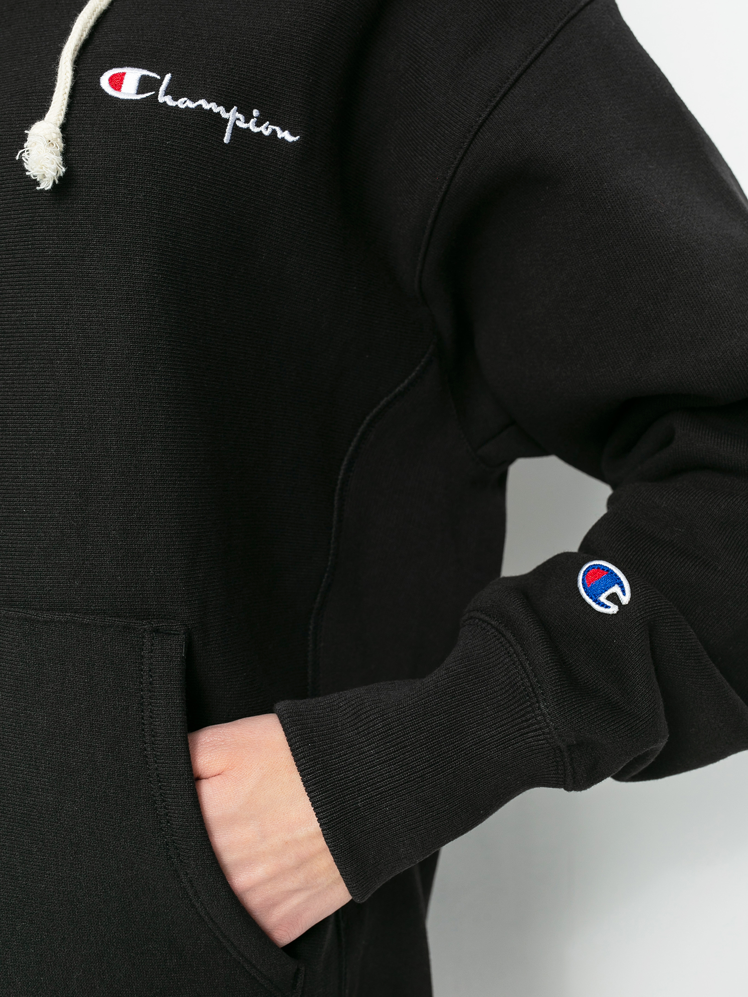 Mikina s kapucí Champion Sweatshirt HD 113150 Wmn (nbk)