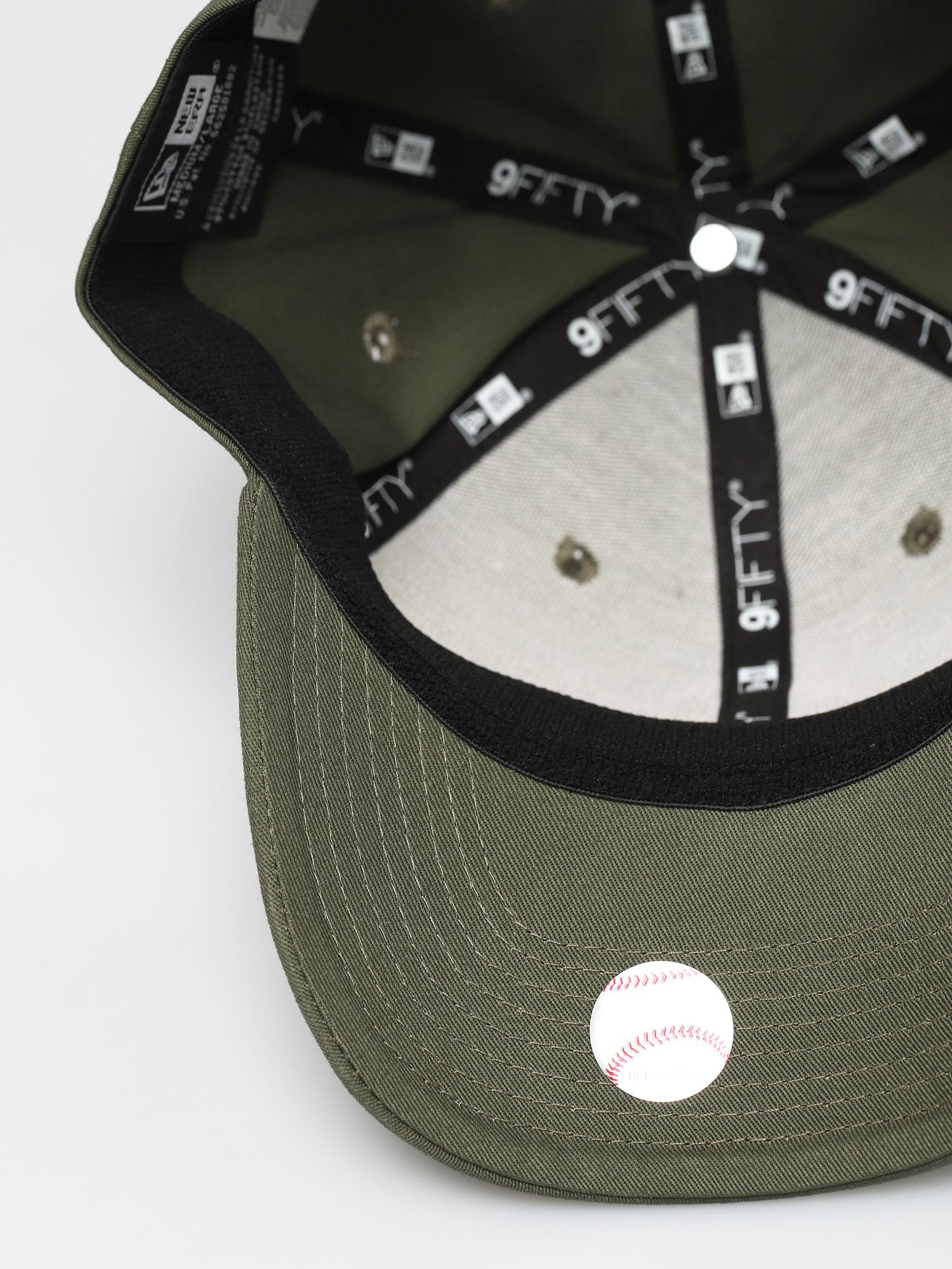 Kšiltovka  New Era Tonal Black 9Fifty Stretch Snap New York Yankees ZD (green med)