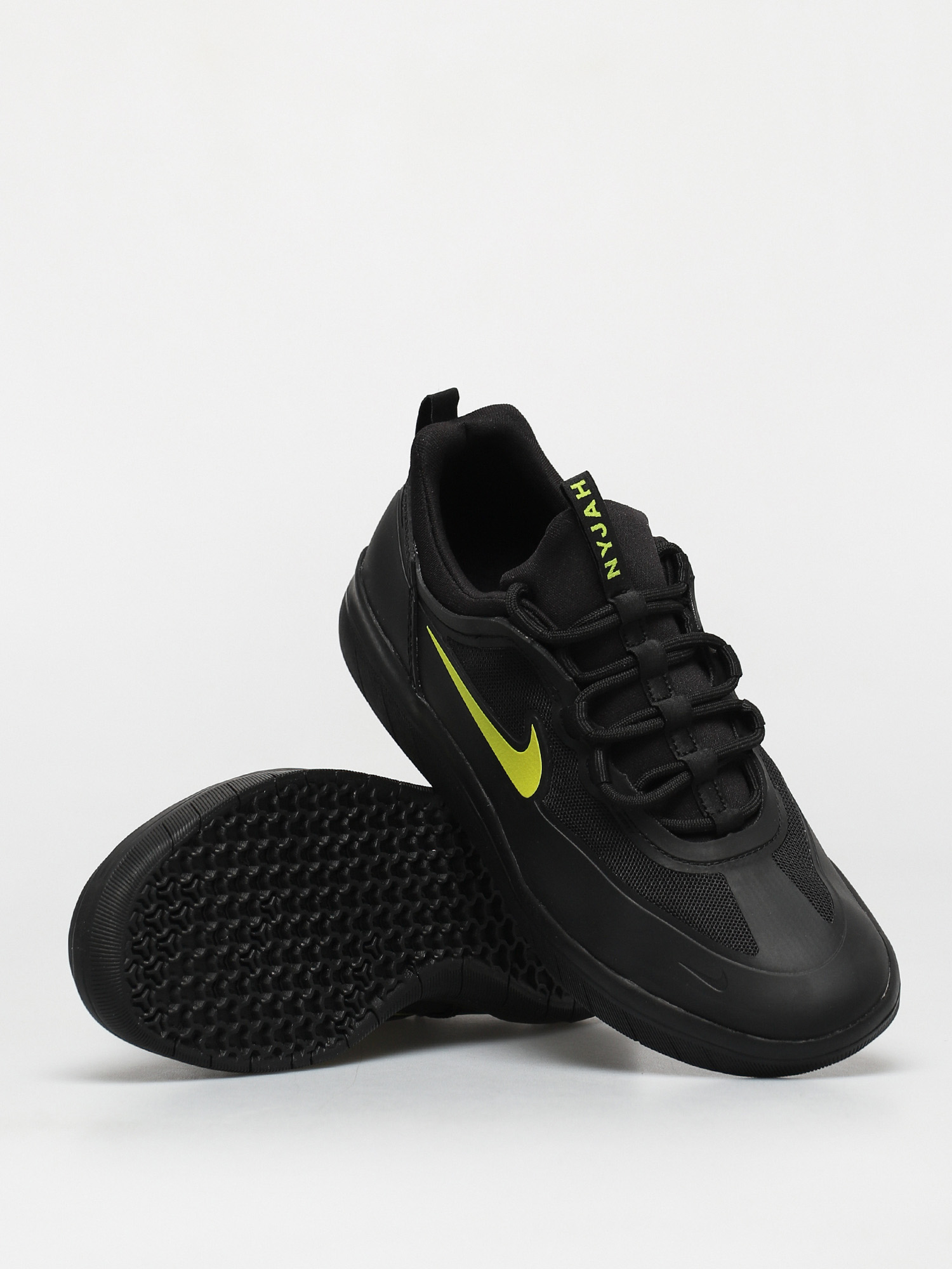 Boty Nike SB Nyjah Free 2 (black/cyber black black)