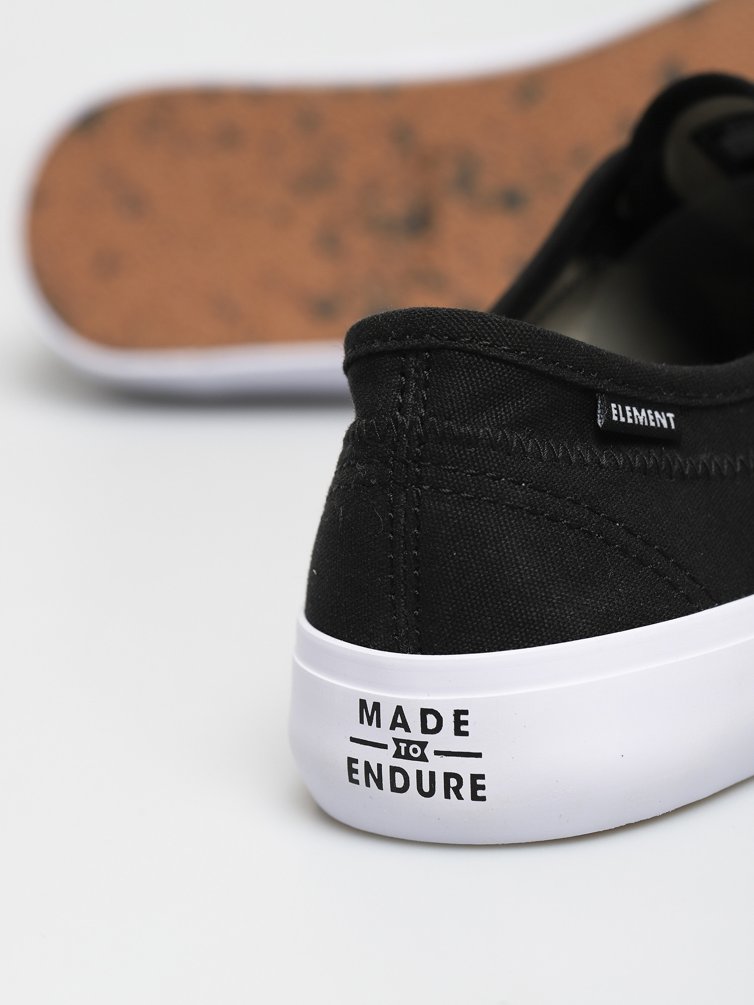 Boty Element Passiph (black white)