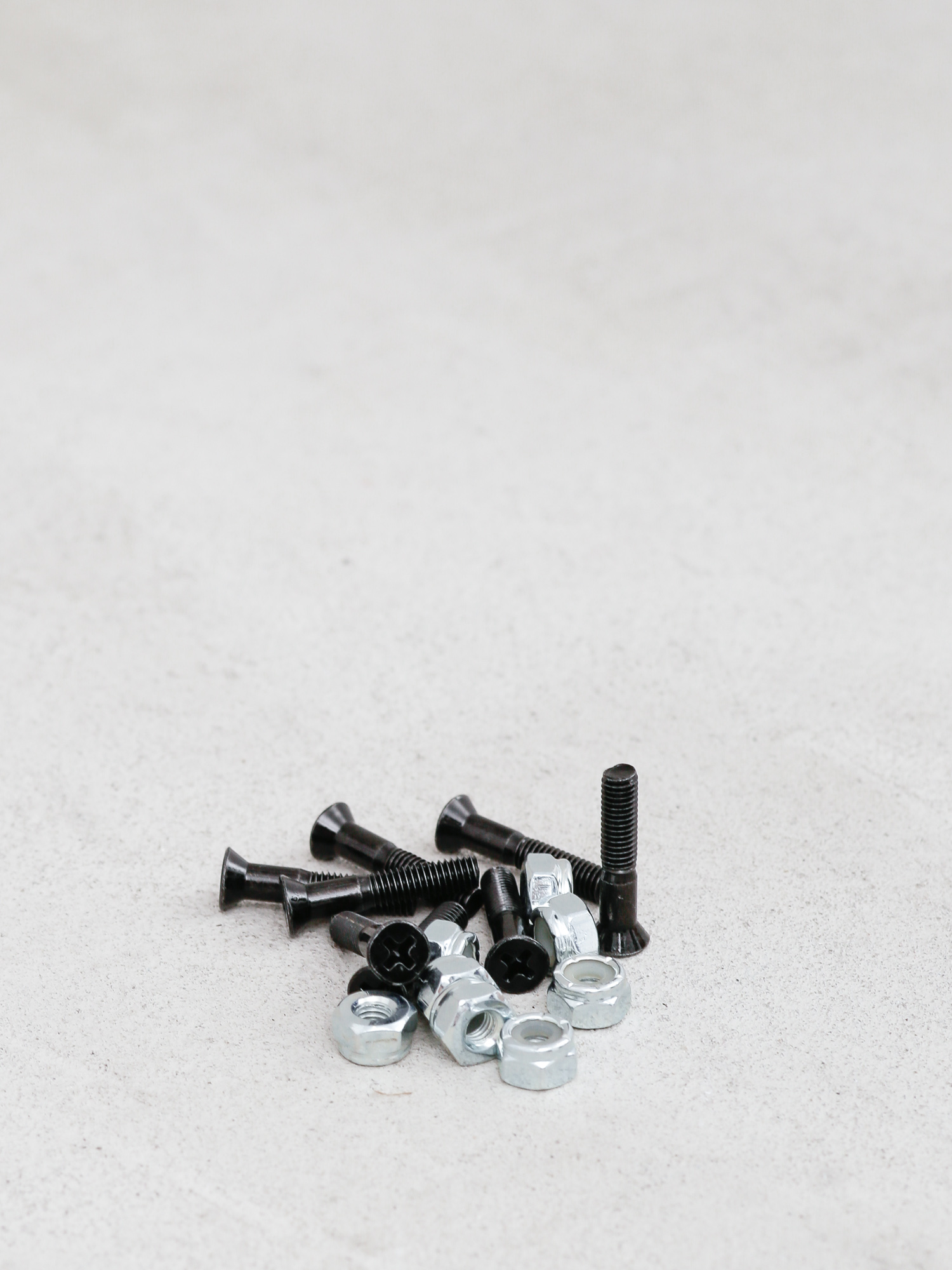 u0160roubky Pig Phillips Bolts (black/silver)